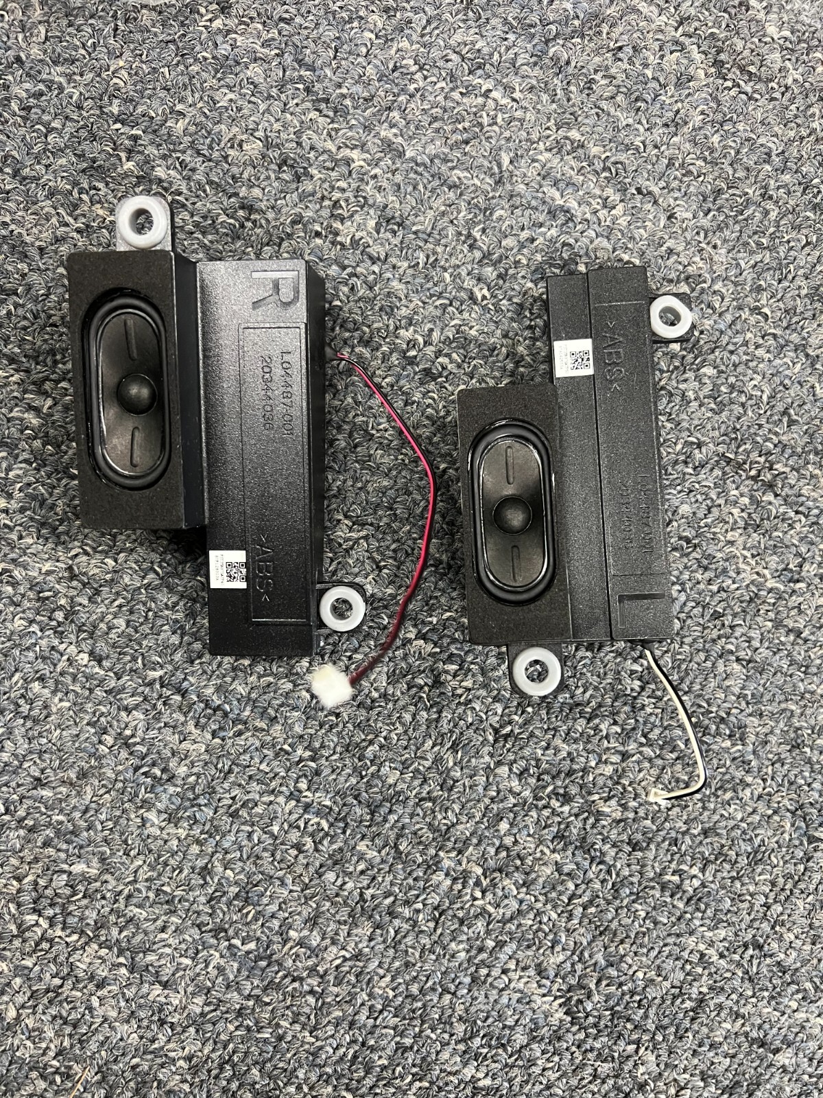Genuine HP 24-F0066 24"AIO L+R Speakers Set L04487-001 35N97SATP40 35N97SATP50