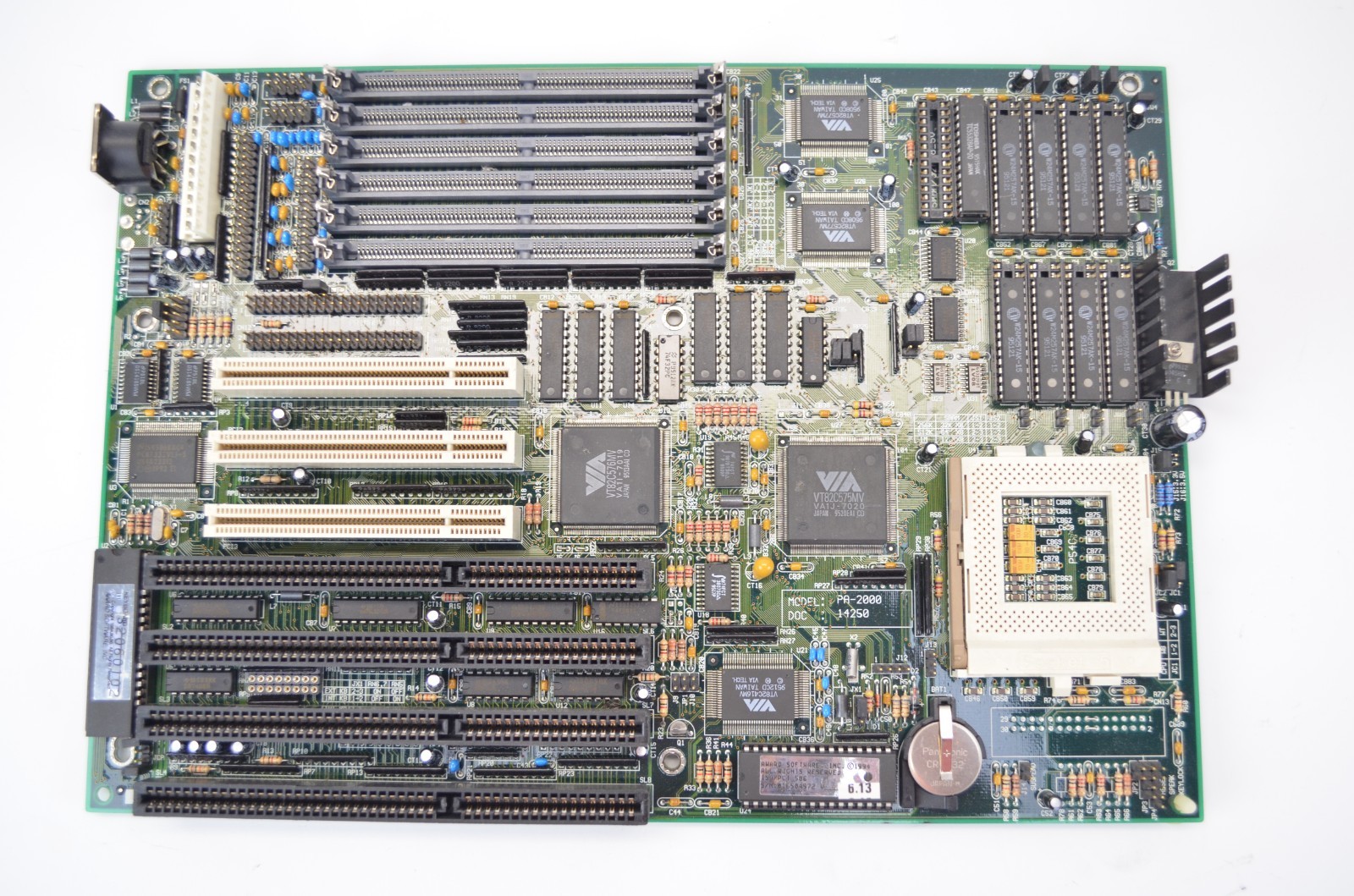 Vintage FIC PA-2000 Motherboard VT82C576MV Chipset