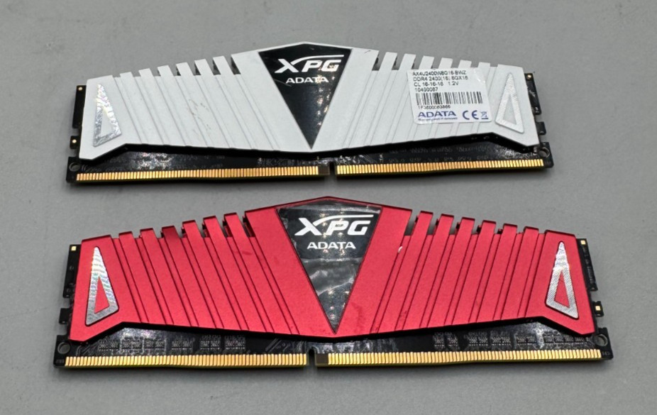 Lot Of2 XPG Adata DDR4 16GB 2x8GB PC4 2400R MHz Red/White Gaming Memory Module B
