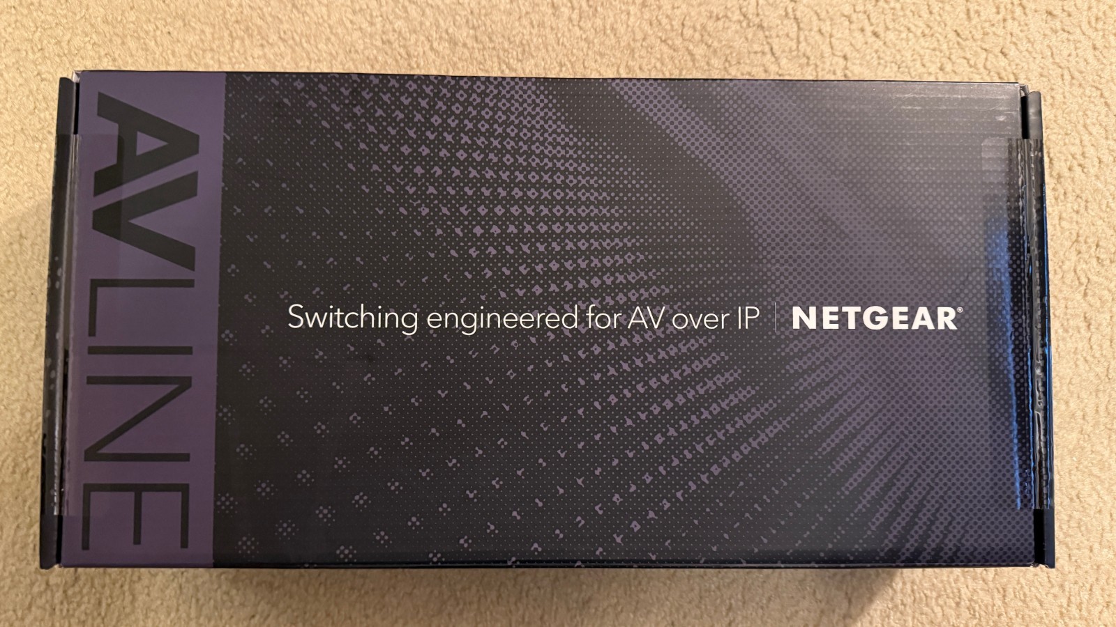 NETGEAR AV Line M4250-10G2F-PoE+ GSM4212P Managed Switch 8x PoE+ 125W