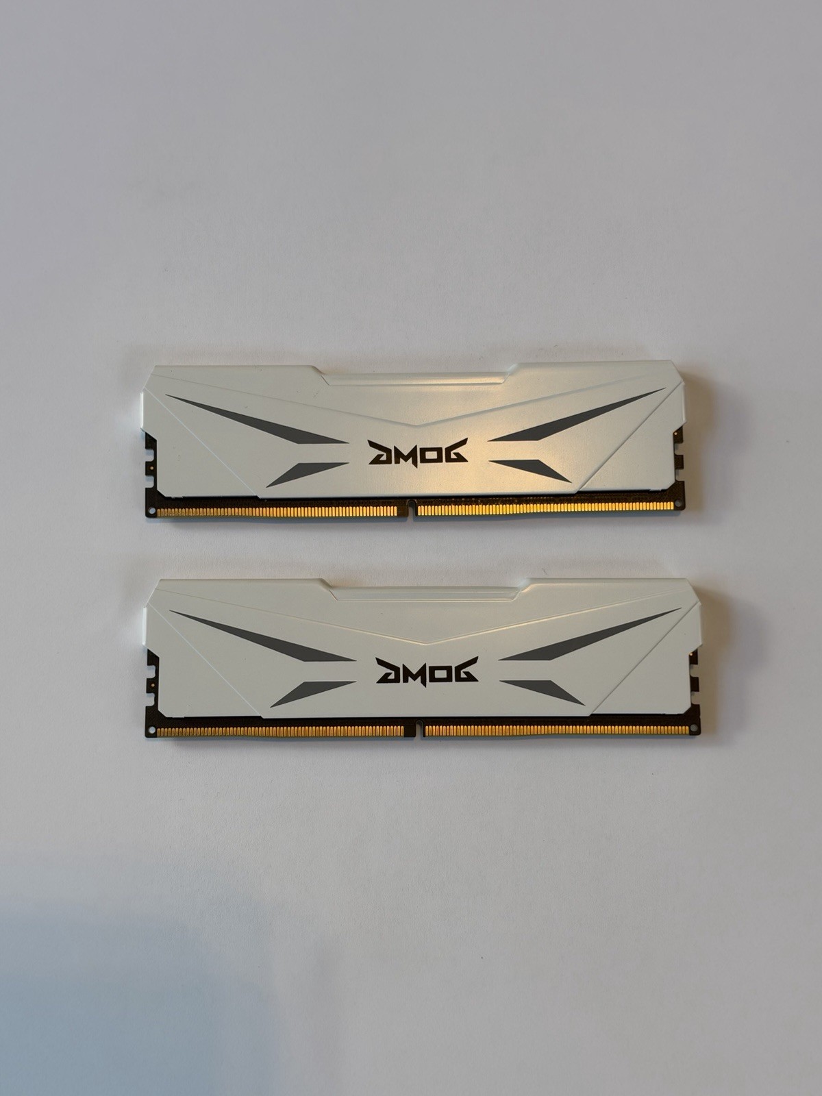 ADATA XPG 32GB (2x16GB) DDR5 5200MHz Desktop RAM Kit - White⁠