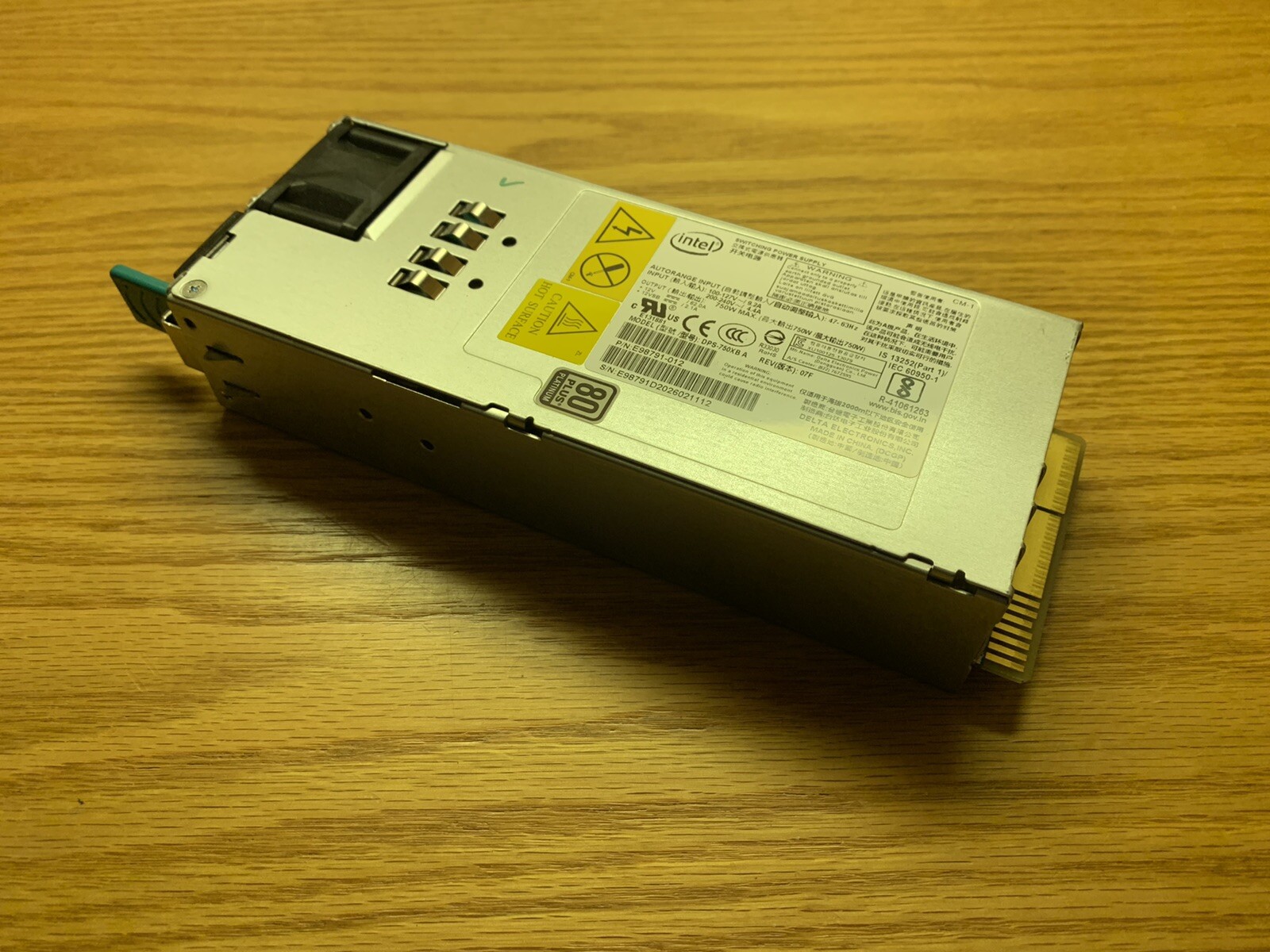750W Intel Delta DPS-750XB A  CRPS  Switching Power Supply  PSU  E98791 (Lot of)