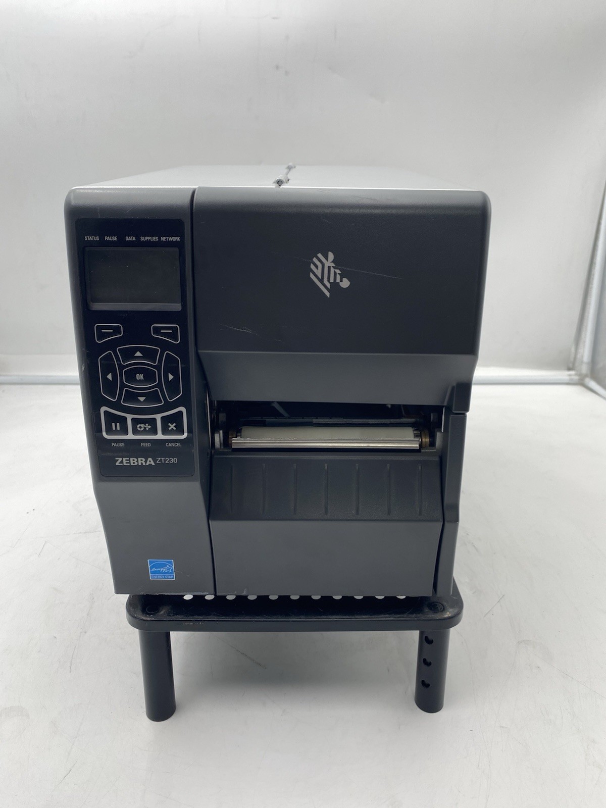 Zebra ZT230 ZT23042-D0E000FZ Direct Thermal Label Printer, 203 dpi, Serial, USB