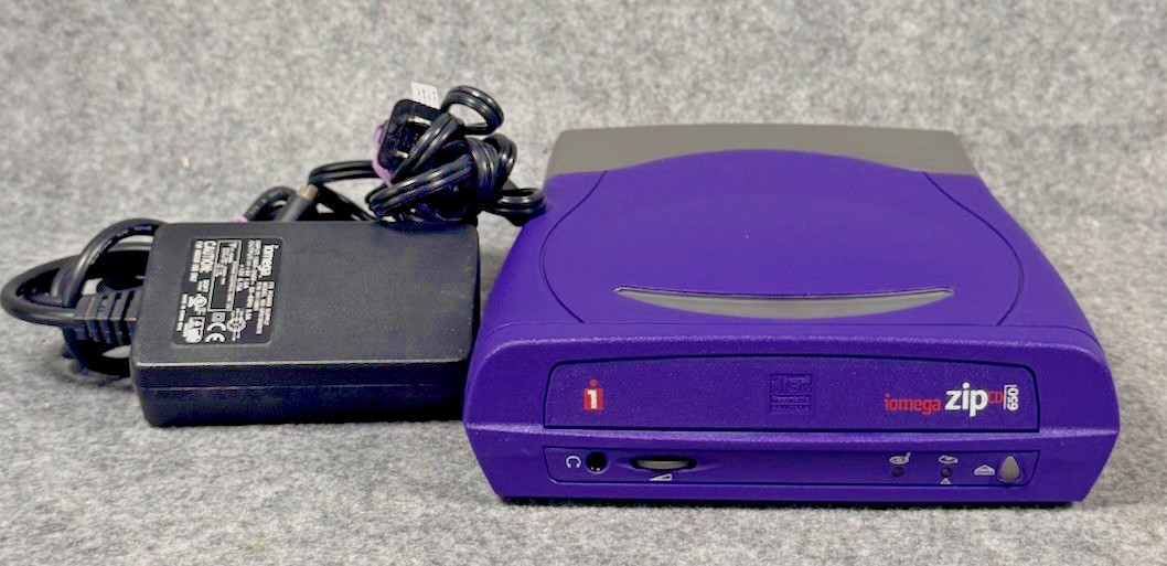 IOMEGA ZIP CD 650 Drive ZIPCDUSB with all Cables Tested And Works