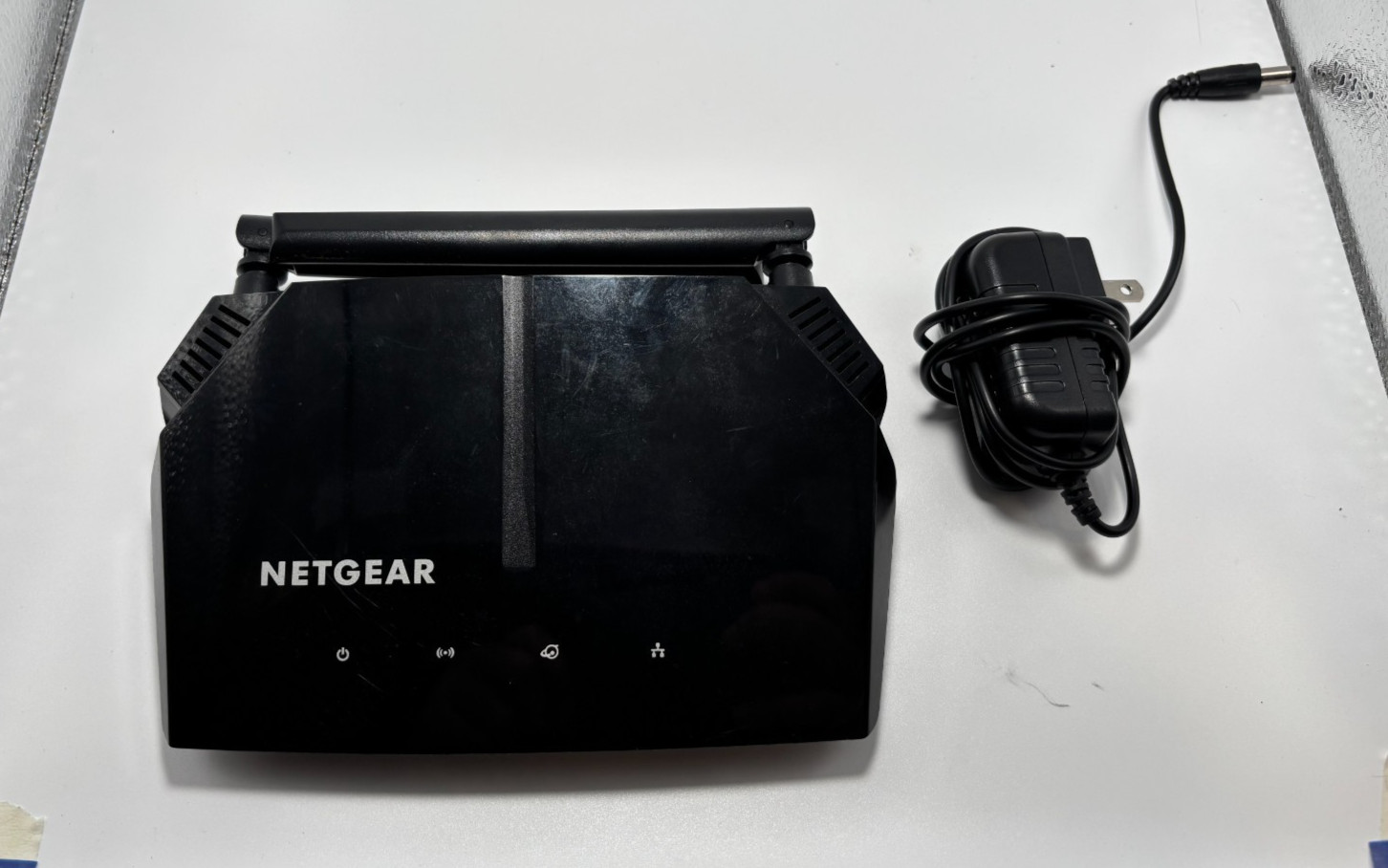NetGear AC1000 WiFi Router R6080 With Power Adapter Bundle - Tested & Works