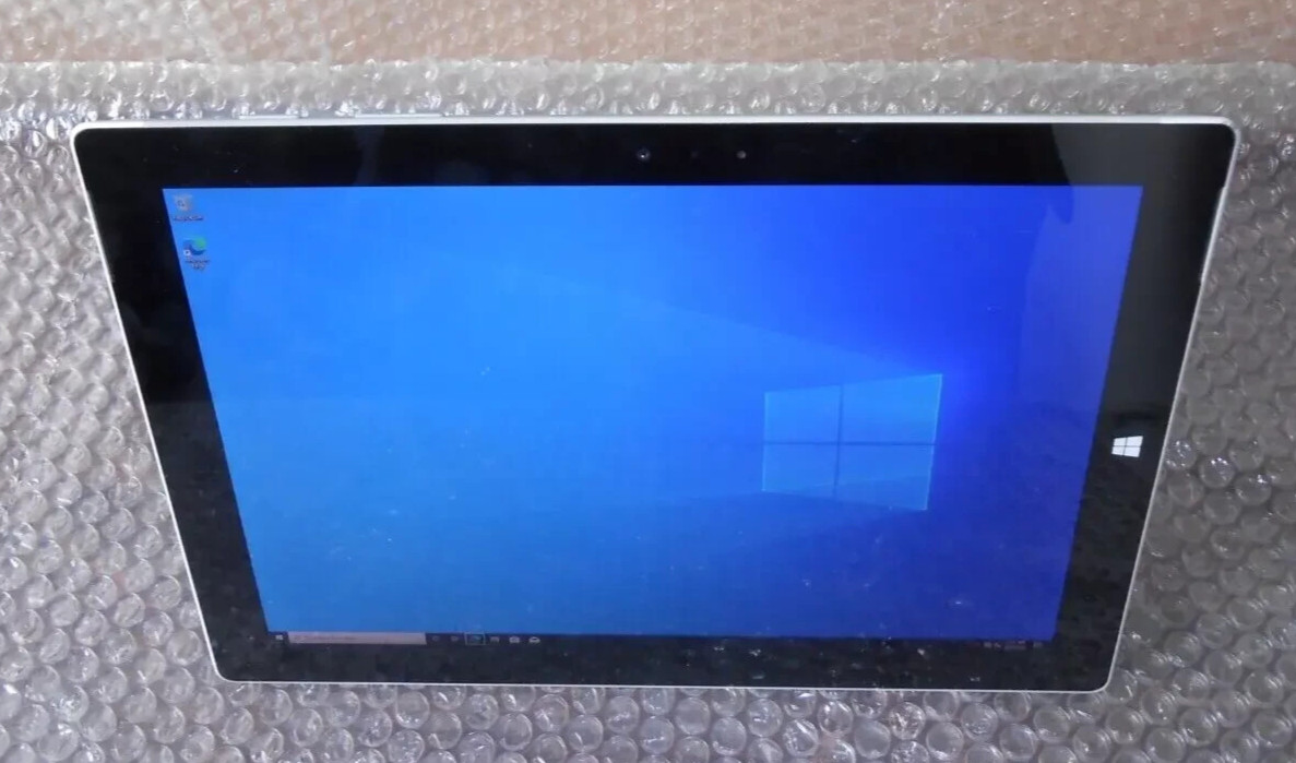 Microsoft Surface 3 Intel Atom x7-Z8700 @1.60GHz 2GB RAM 64GB SSD