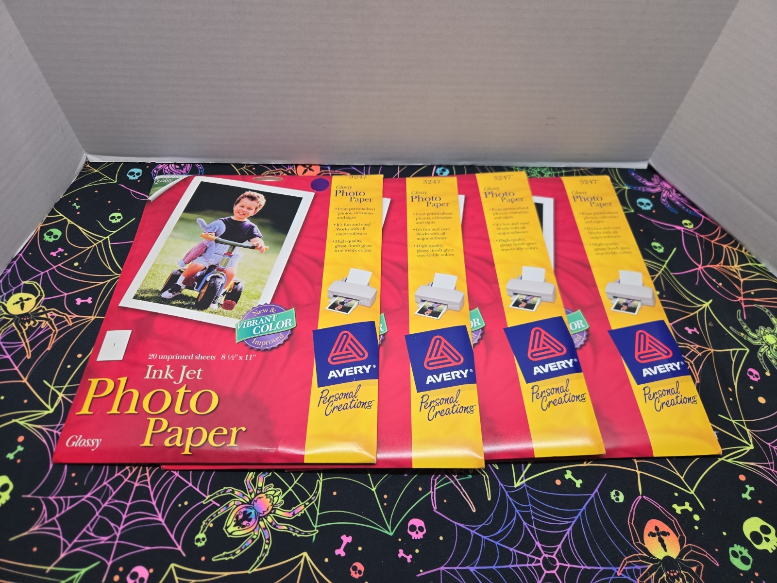 Lot of 4 AVERY 3247 Inkjet Photo Paper, 20 Sheets 8.5" x 11" Glossy