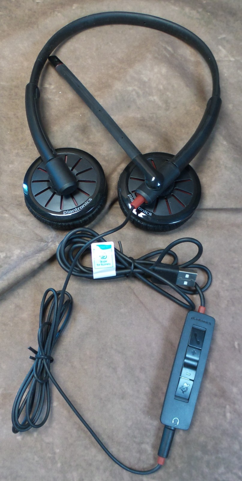 Plantronics Blackwire C325  Stereo ON-Ear Headset USB-A 3.5mm w/MIC & Vol - NEW