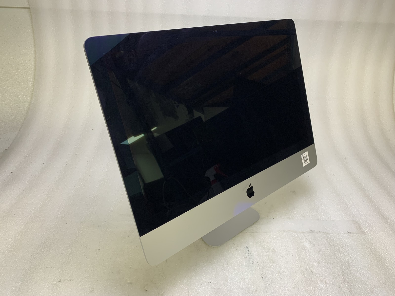 Apple iMac A1418 2015 Intel Core i5-5675R 3.1GHz 8GB RAM 1TB HDD Monterey
