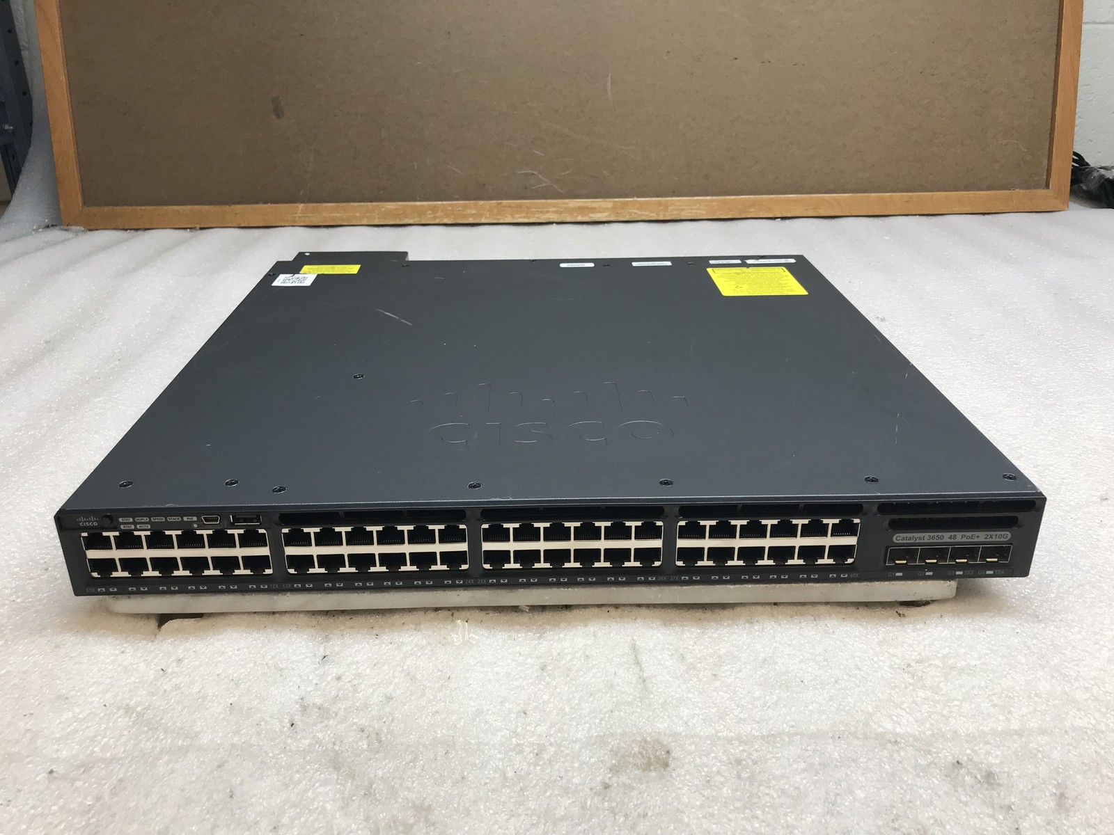Cisco Catalyst WS-C3650-48PD 48-Port GbE PoE+ w/ 2x 10G Uplinks Rack Mount