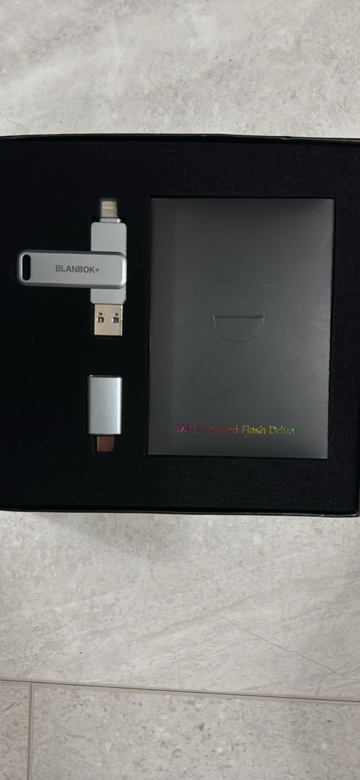 Blanbok+ MFI Licensed Flash Drive 128GB