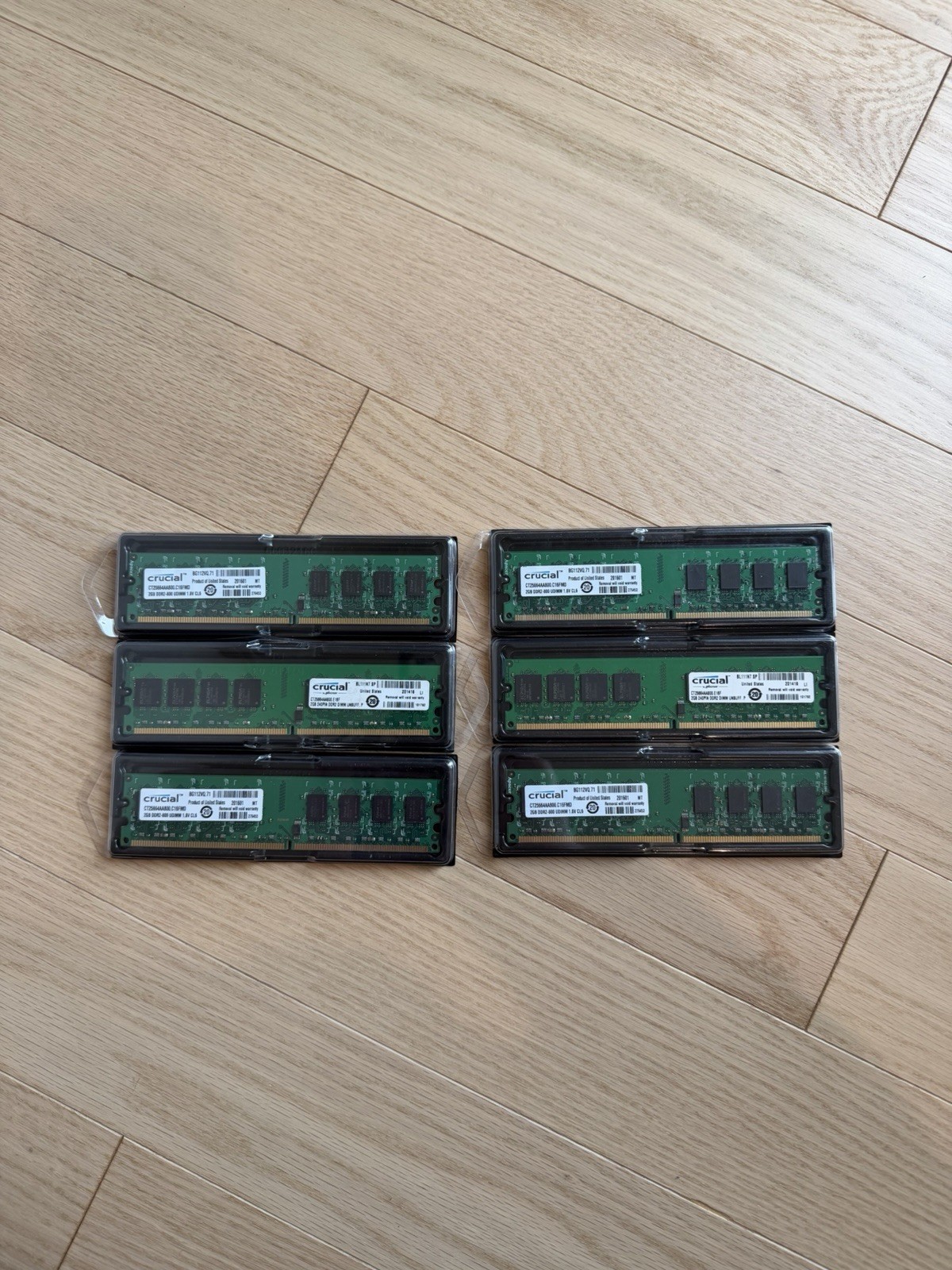 12GB Crucial DDR2-800 PC2-6400 Desktop RAM - 6x2GB