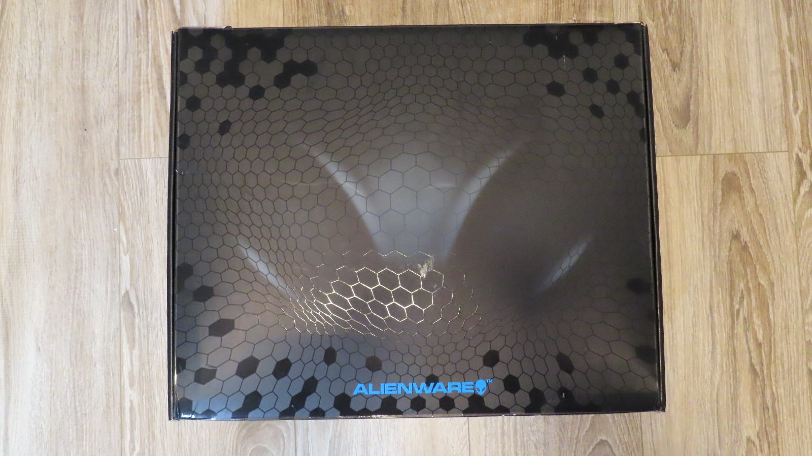 Original Alienware M18x Empty Box EMPTY BOX ONLY w extras