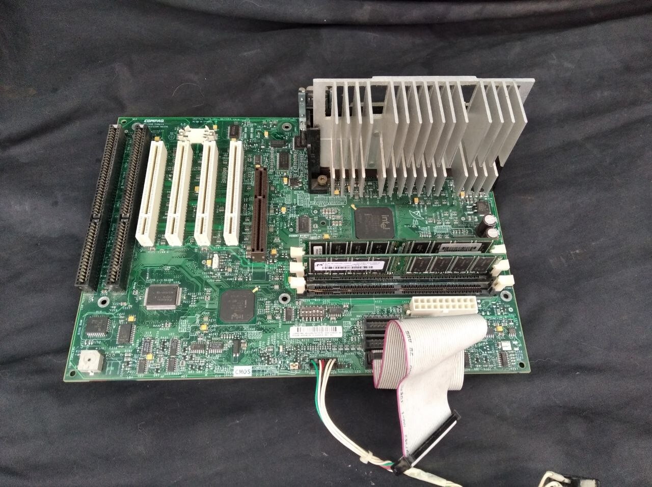 Set of Compaq DeskPro EP/SB Motherboard, Pentium 3 450, 128 MB, Matrox, ESS, Net