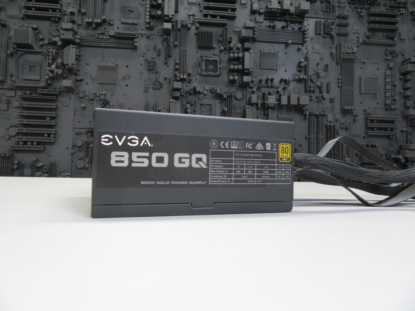 EVGA 850 GQ 850W 80 Plus Gold Modular ATX PSU 24-Pin Black 100-240V