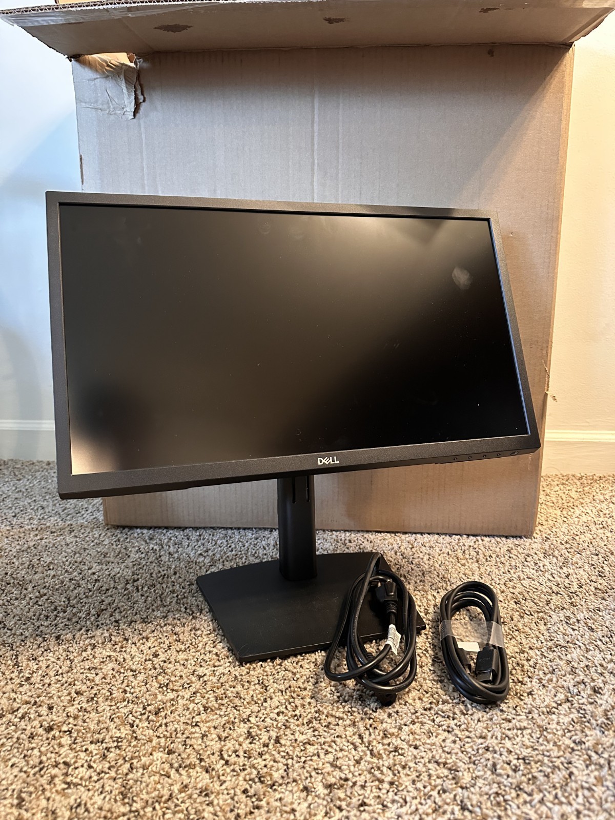 Dell 21.5" FHD Monitor with Stand - Lightly Used, Fully Functional