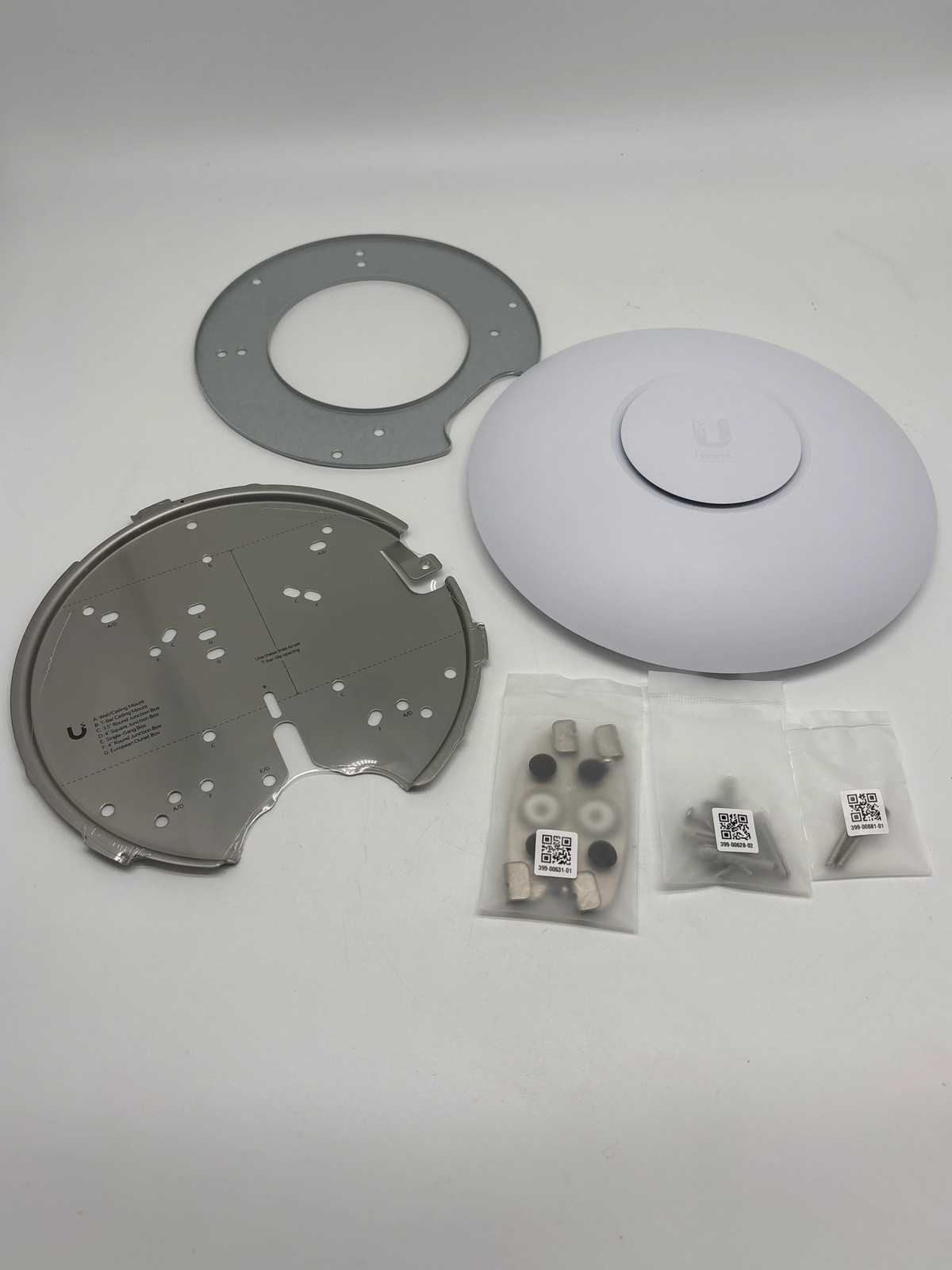 Ubiquiti UniFi 6 Long-Range U6-LR WiFi 6 Access Point 4x4 MU-MIMO 2.4Gbps White