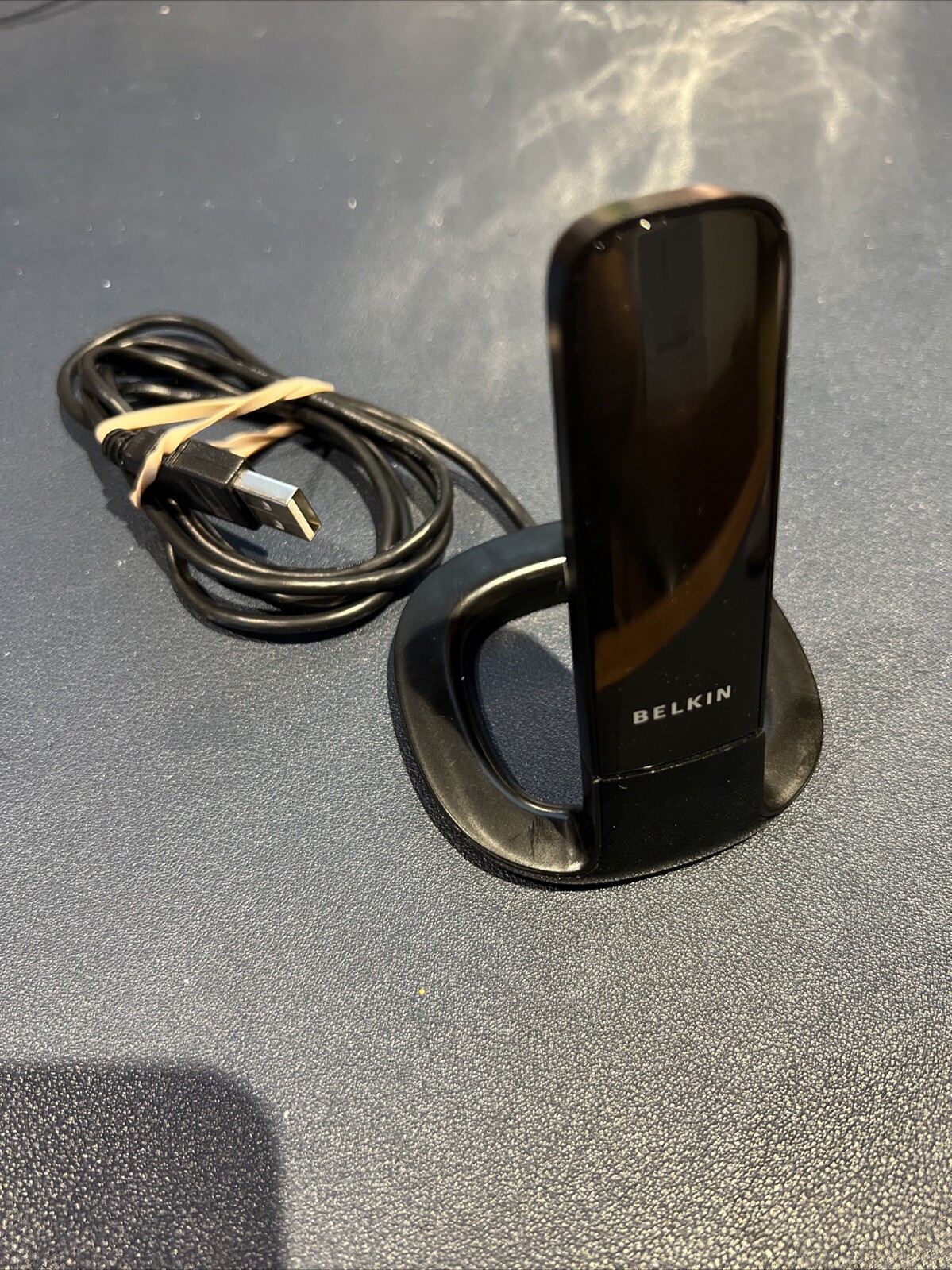 Belkin F5D8055v2 Wireless WiFi Adapter (USB-A) With Stand