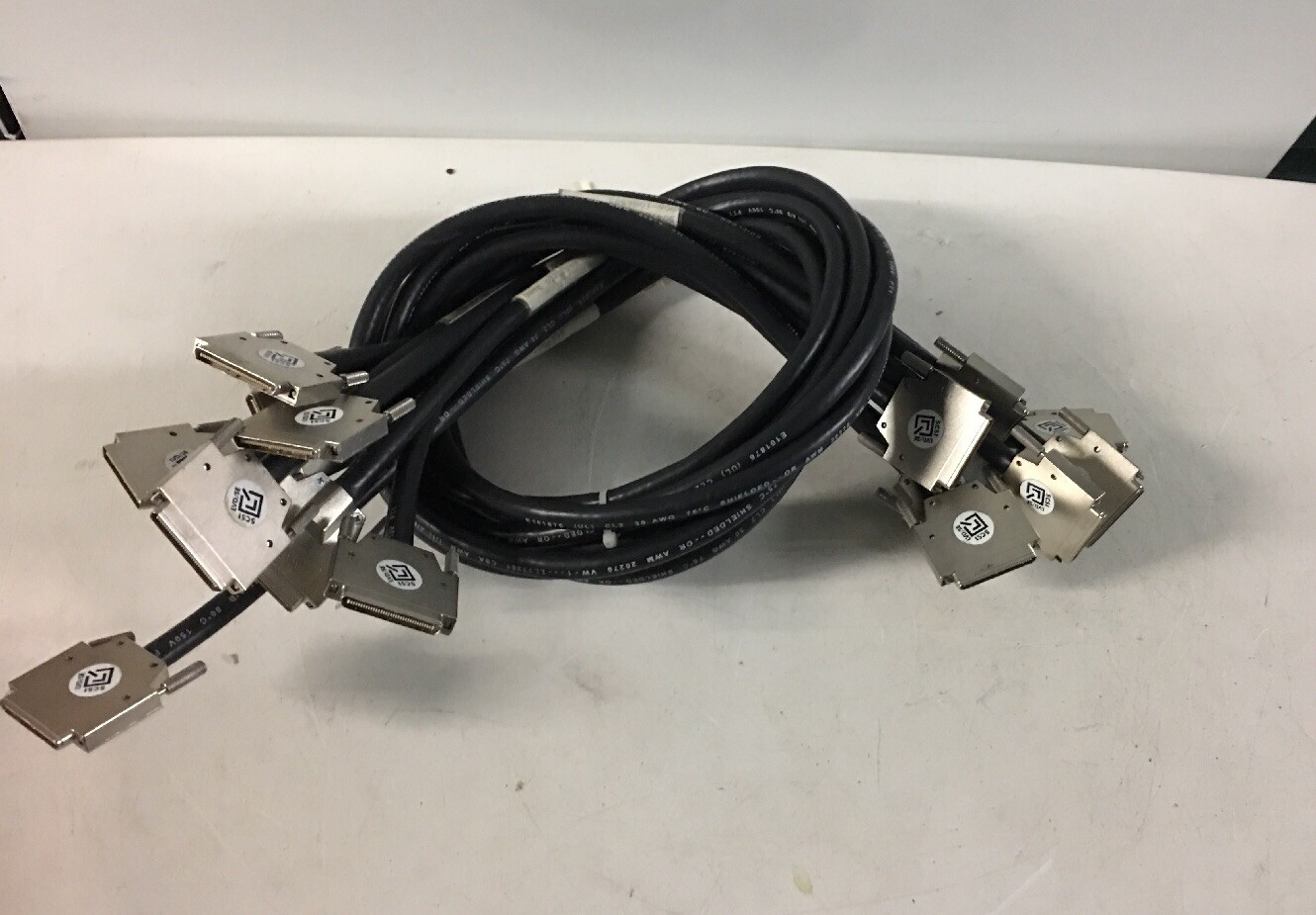 Lot Of(8)Amphenol  LVD-SE SCSI 3ft Cable E101876