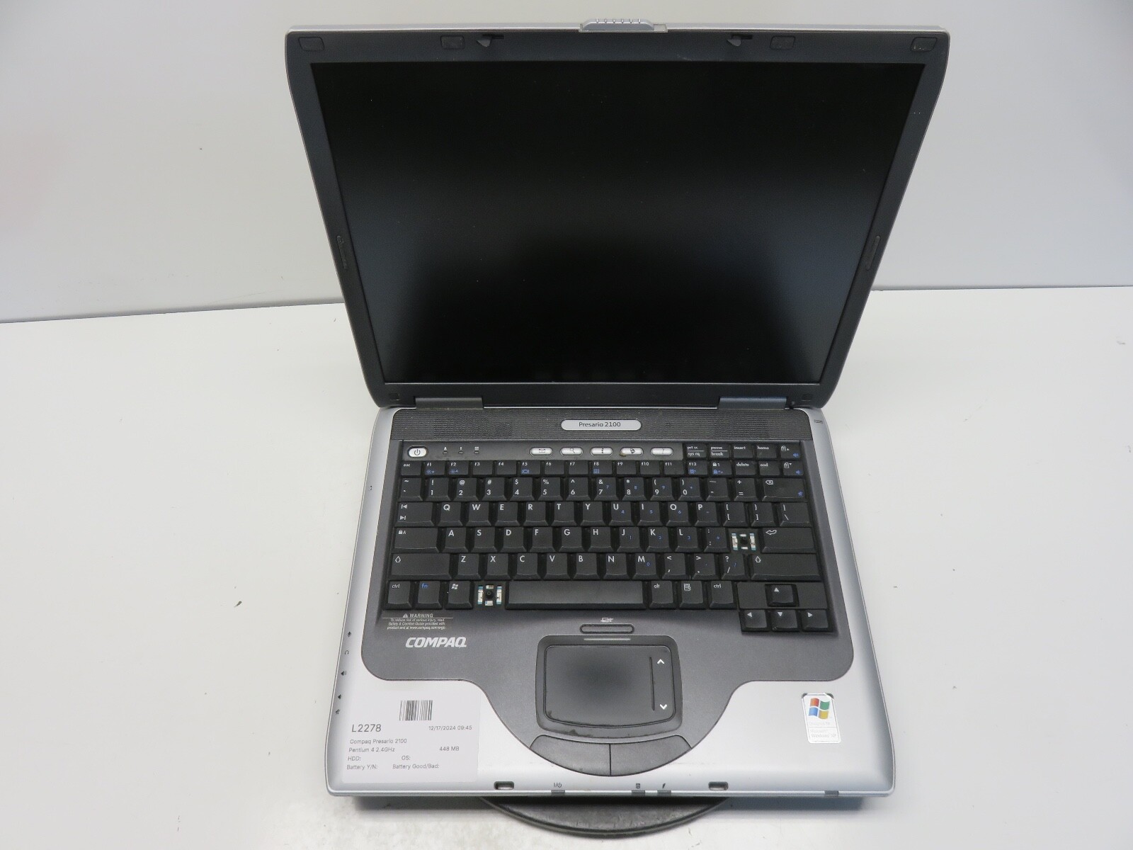 Compaq Presario 2100 Pentium 4 2.4GHz 448 MB NO HDD No Batt