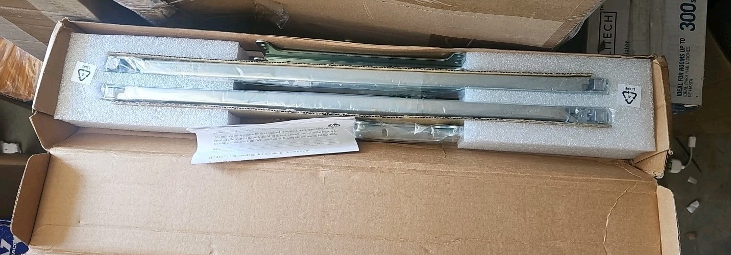 HP J9852A X450 4U/7U Universal Rail Rack Mounting Kit Switches 