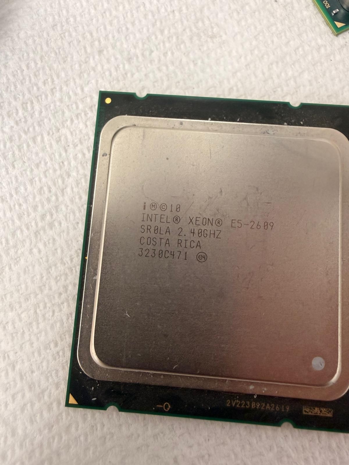 Intel Xeon E5-2609 SR0LA 4-Core 2.4GHz 10MB LGA2011 Server CPU Processor