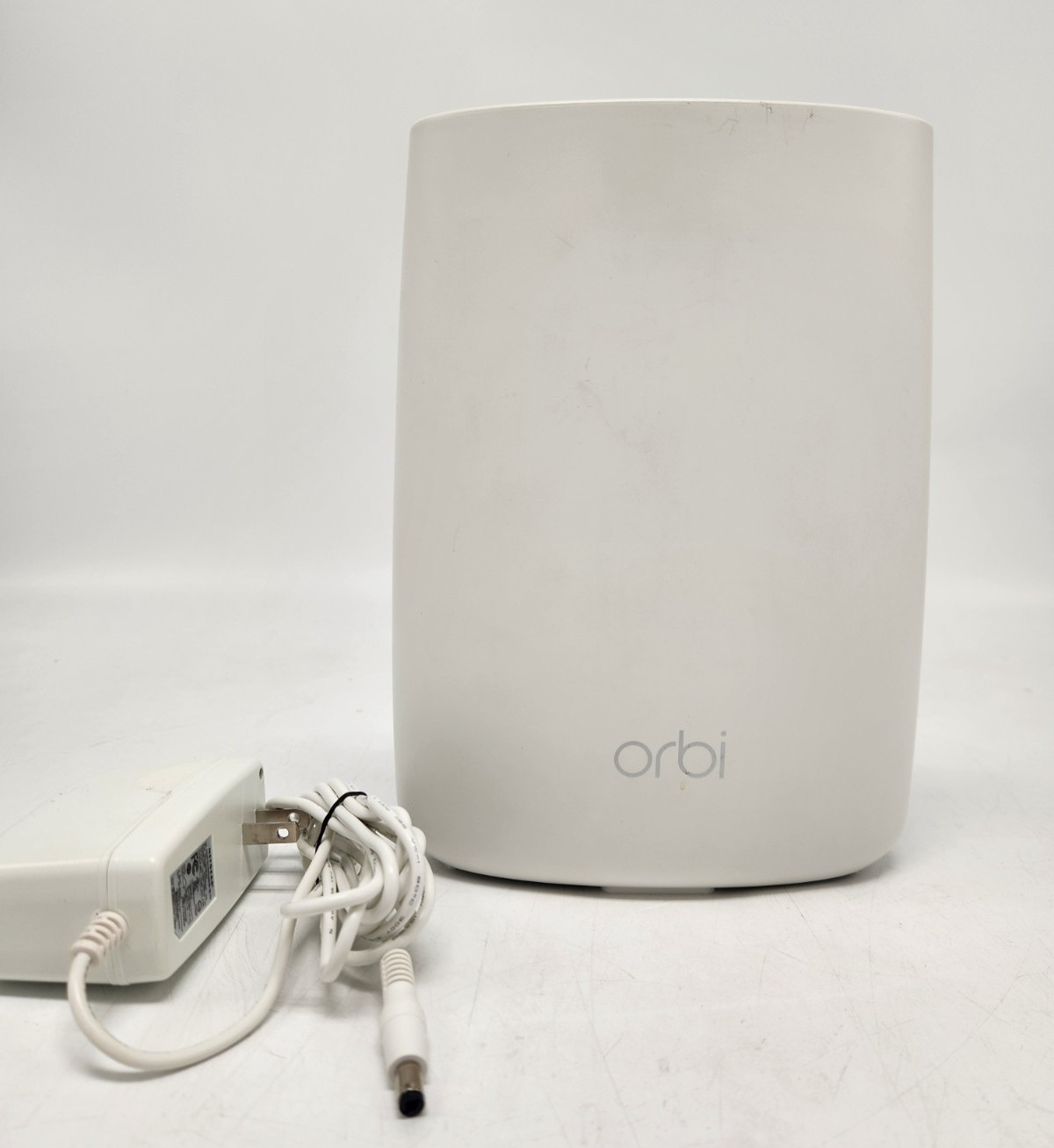 Orbi Netgear RBR50 Satellite Home Mesh WiFi Tri-band Router