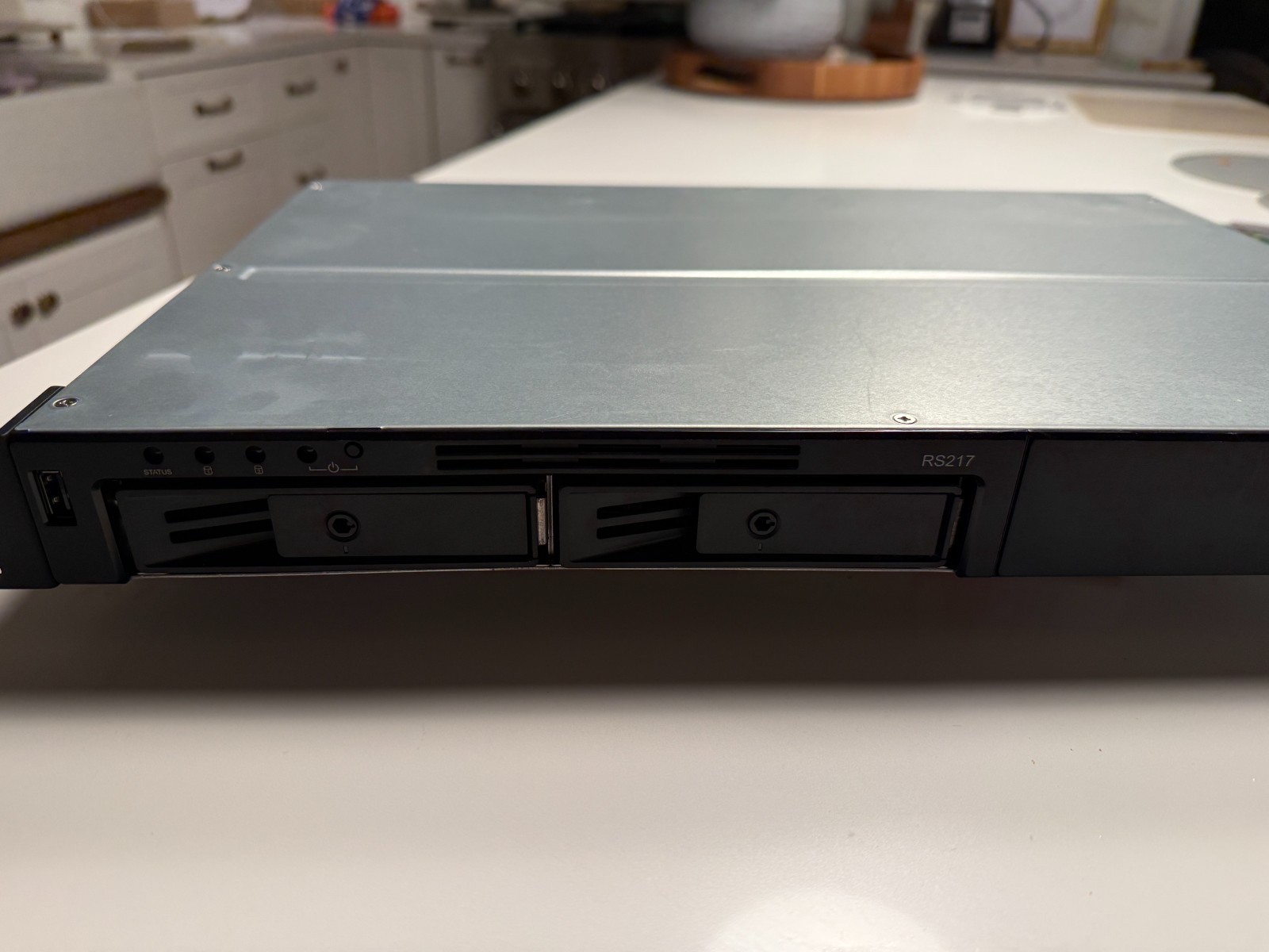 Synology RS217 RackStation NAS 2Bay 1U Rackmount Server Diskless  Tested G2U