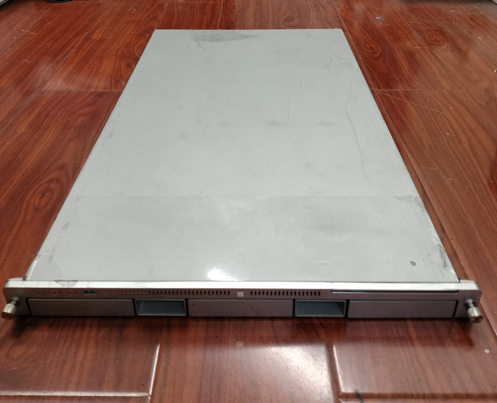 Apple Xserve 2,1 A1246 Server Intel Xeon E5462 2.8GHz CPU 2GB RAM 2 PSU 3x 80GB