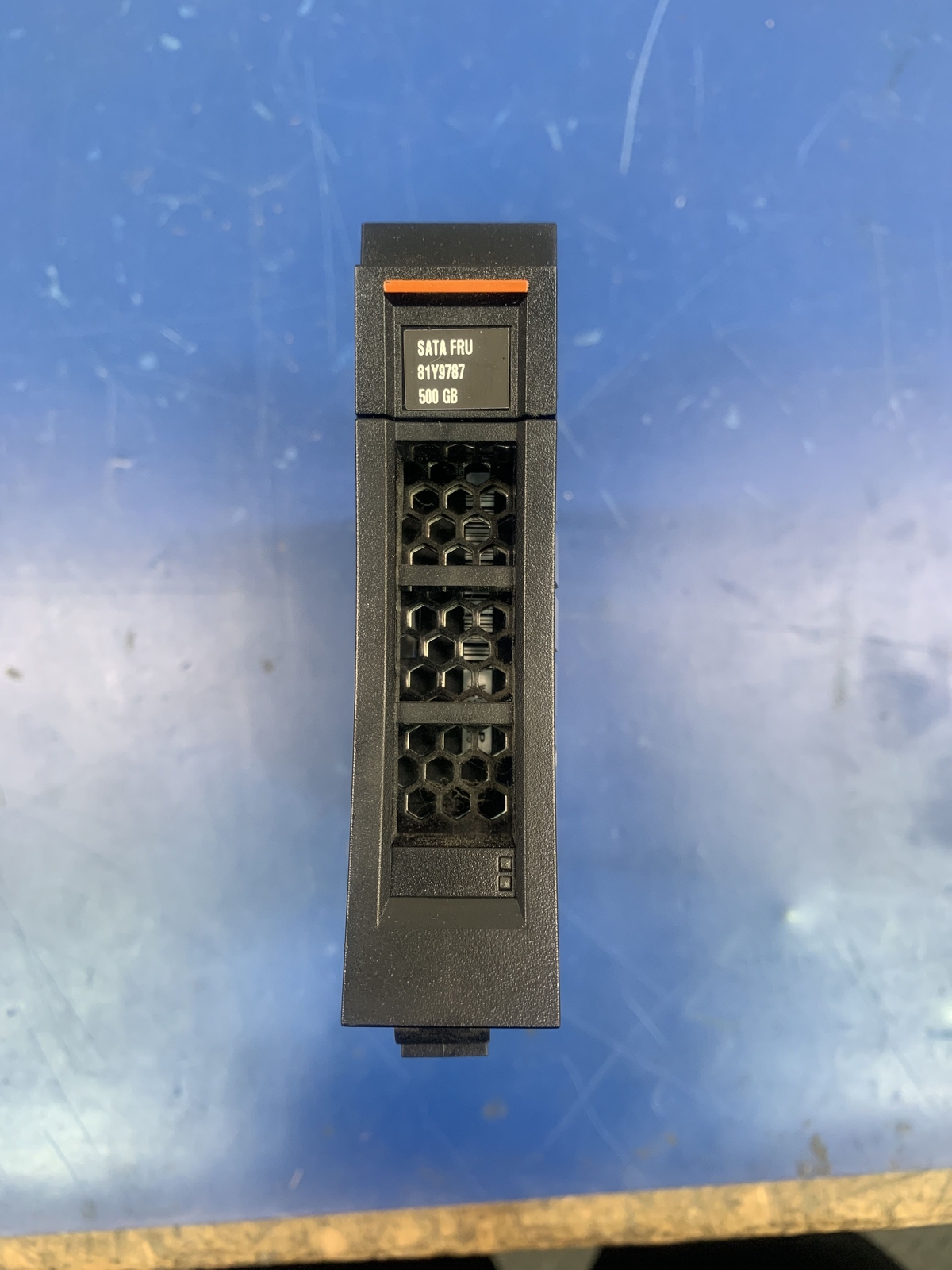 *500GB 7.2K 6GBP SATA 3.5" HS HDD 81Y9786-99-CT 