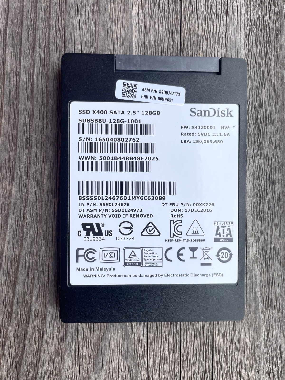 SanDisk X400 128GB 2.5" SATA III (SATA 6.0 Gbps) Internal SSD SDBSB8U-128G-1001