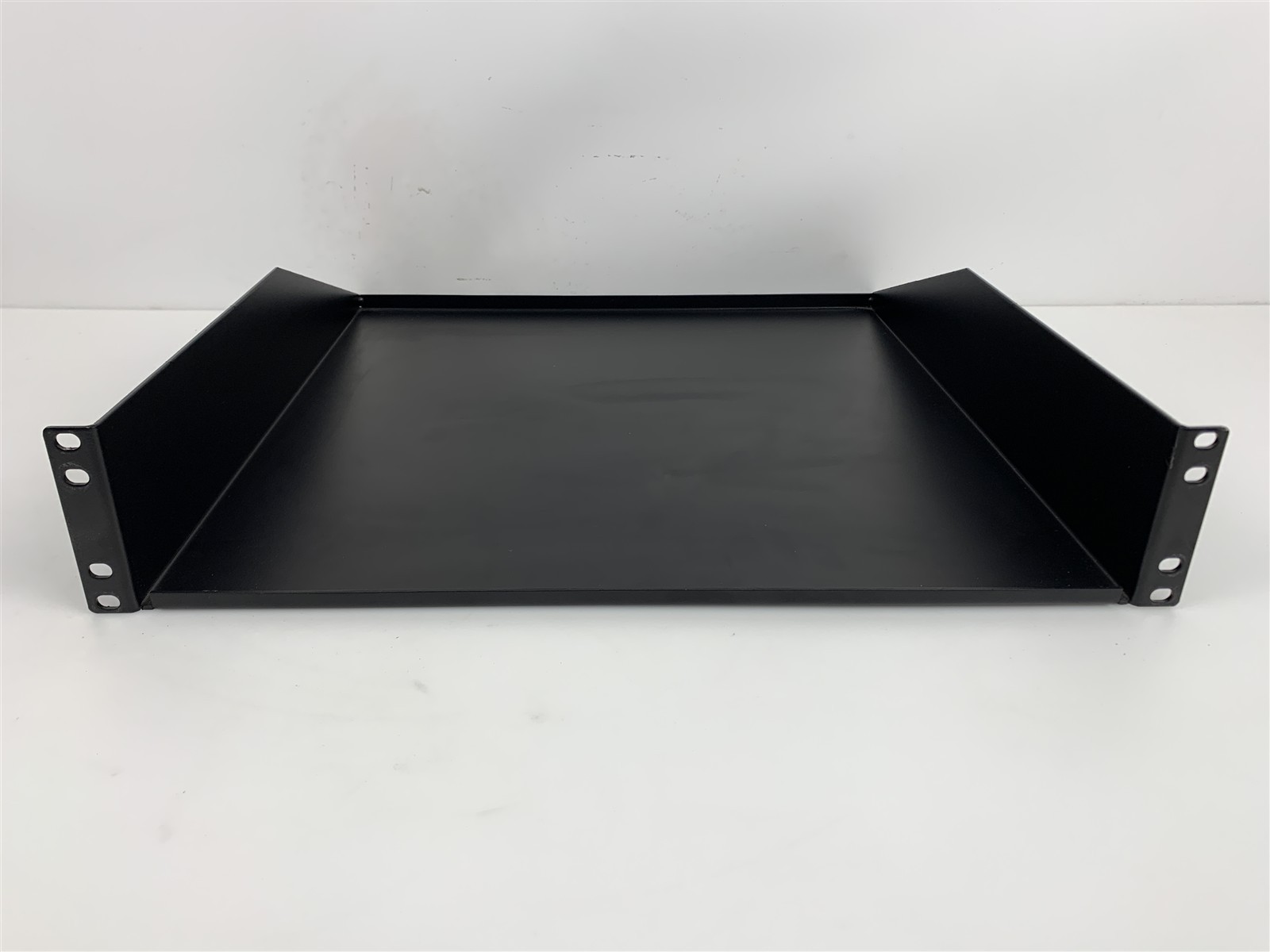 StarTech.com 2U 18-inch Universal Heavy-Duty Fixed Rack Mount Shelf CABSHELFHD