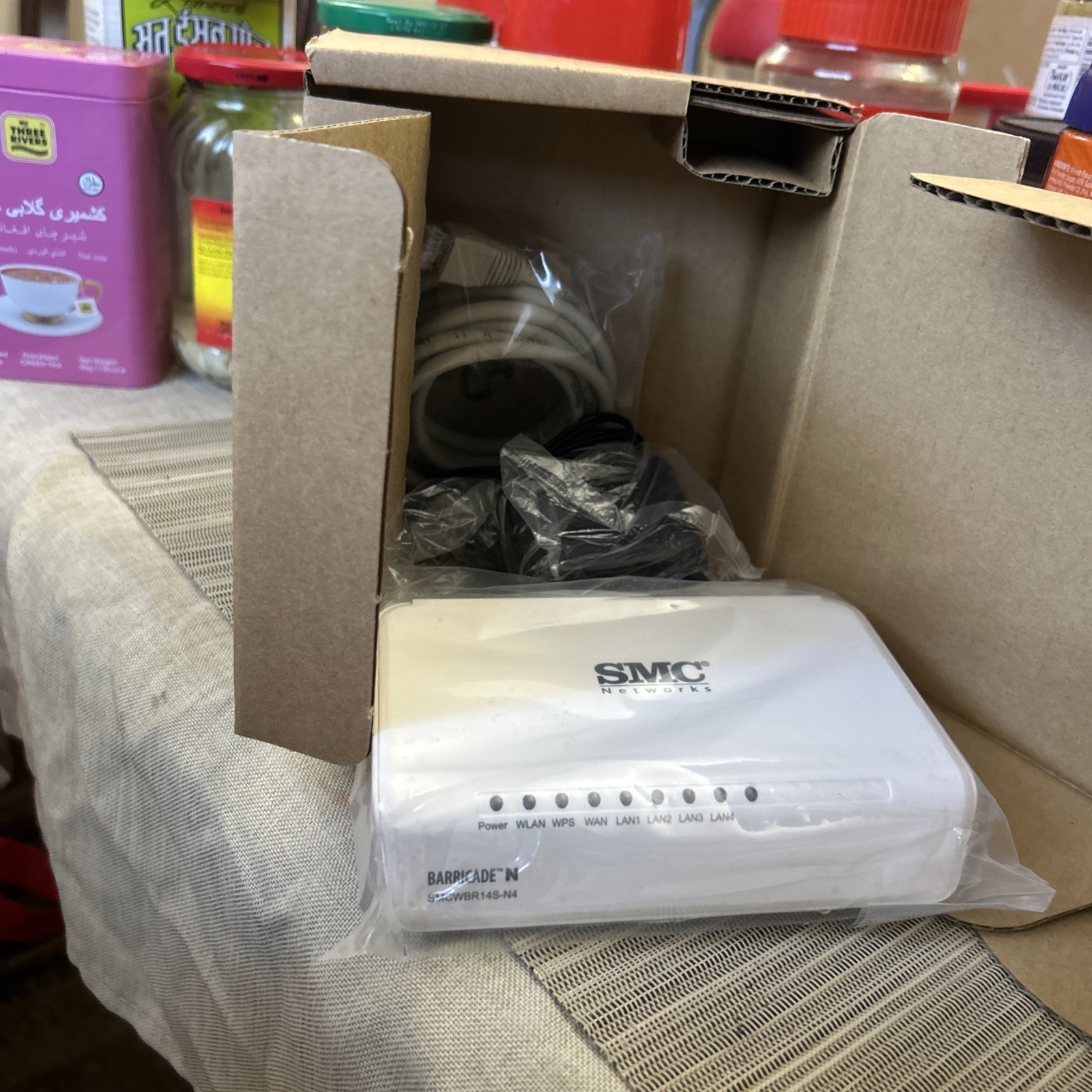 SMC BARRICADE SMCWBR14S-N4 150Mbps 4-port Wireless Broadband Router New OEM