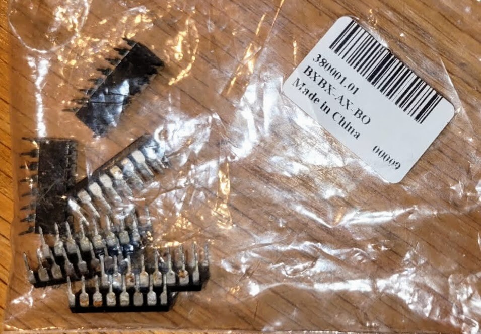 Lot of 7 16K Commodore PET/CBM 8032 DRAM Chips M5K4116P-3