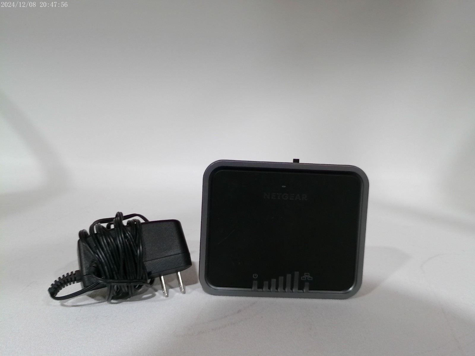Netgear LB1121 (LB1121-100NAS)