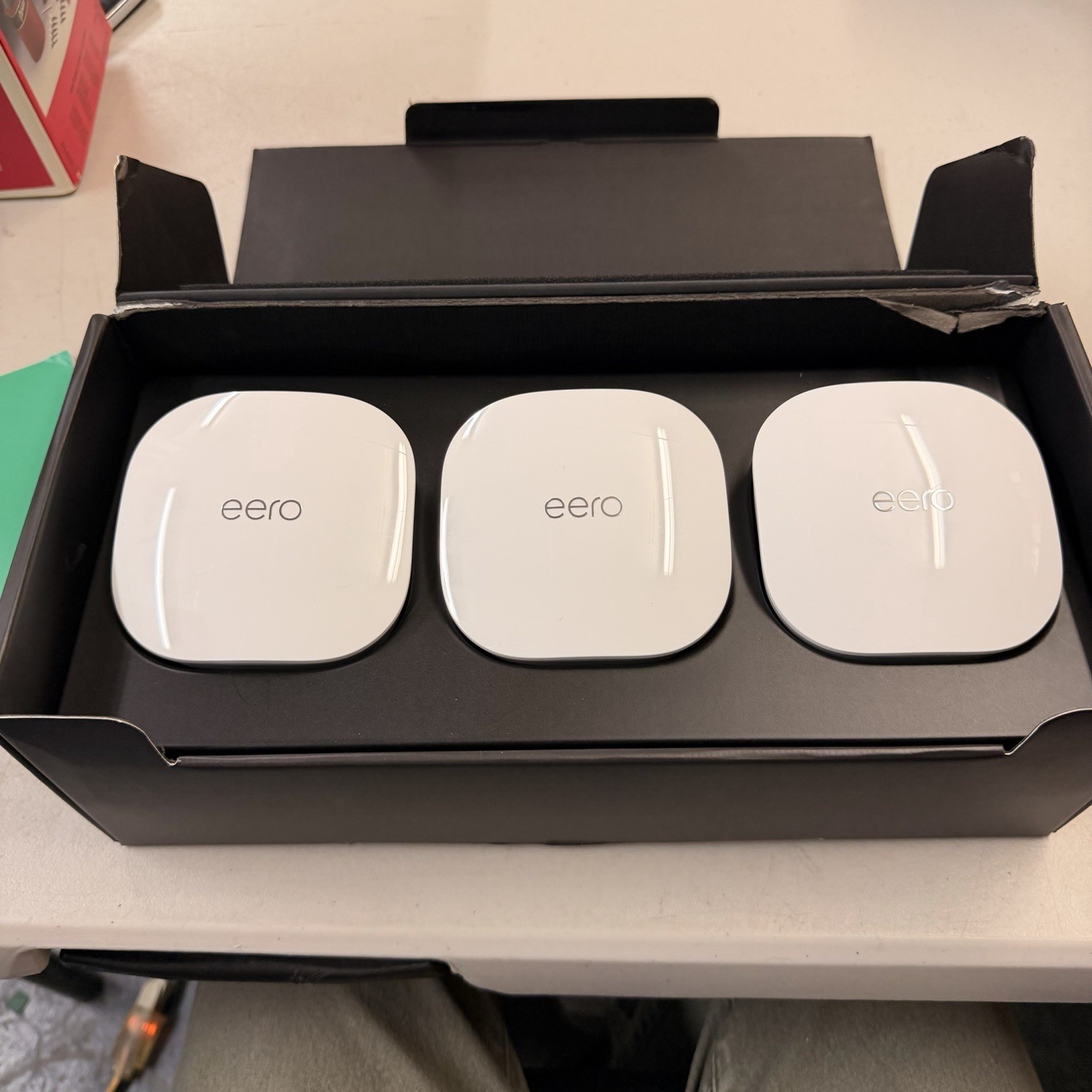 Eero Pro WiFi System Set of 3 2nd Generation Tri-Band Mesh WiFi System NEW
