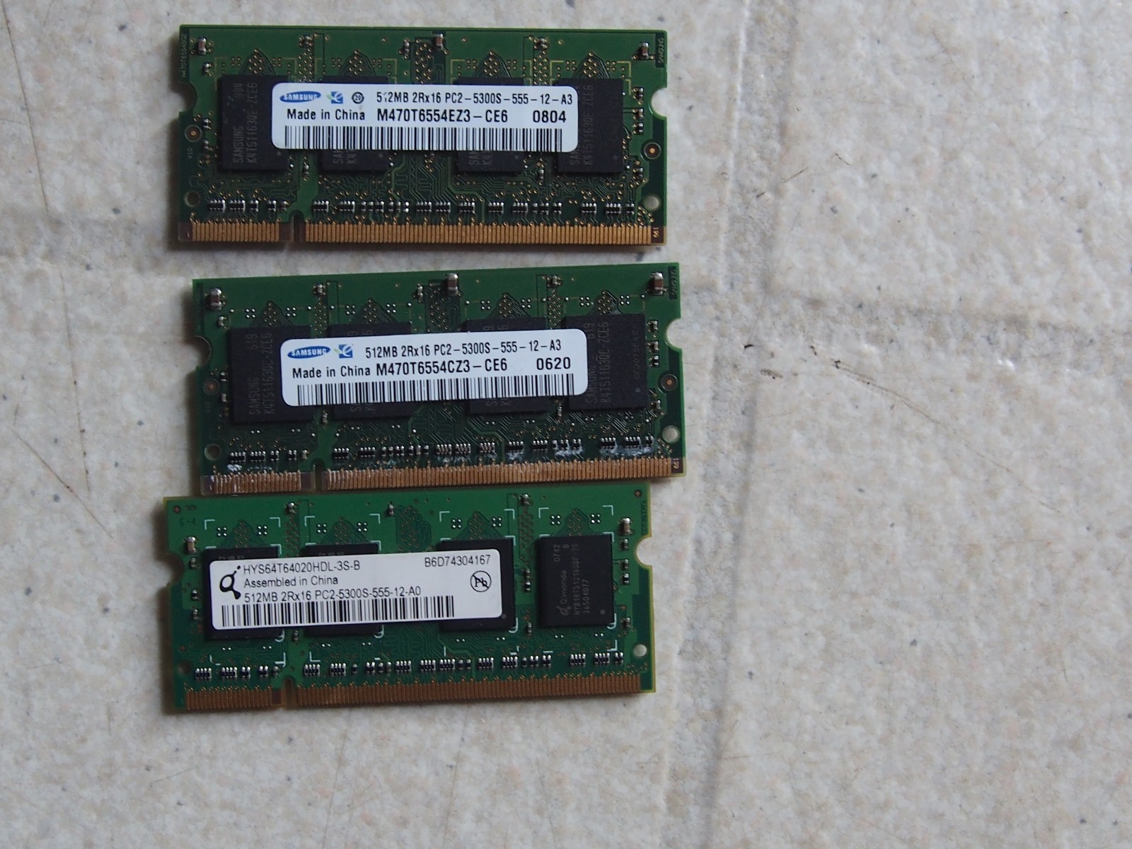 Samsung/HY 1.5GB Kit (3x512MB) OEM Laptop Ram DDR2 PC2-5300S M470T6554EZ3-CE6