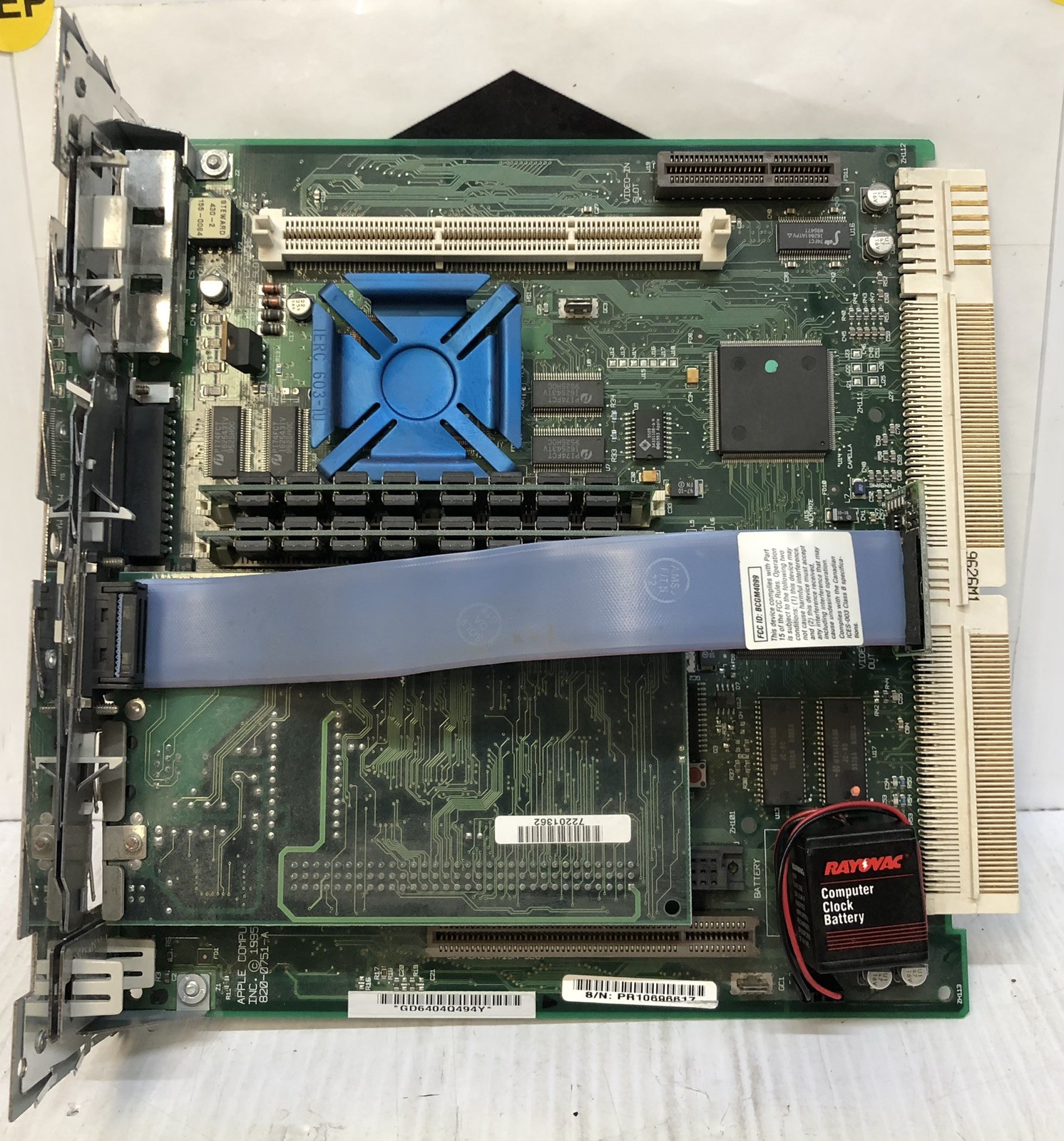 UNTESTED VINTAGE MACINTOSH APPLE 820-0751-A LOGIC BOARD FROM M3457 SYSTEM