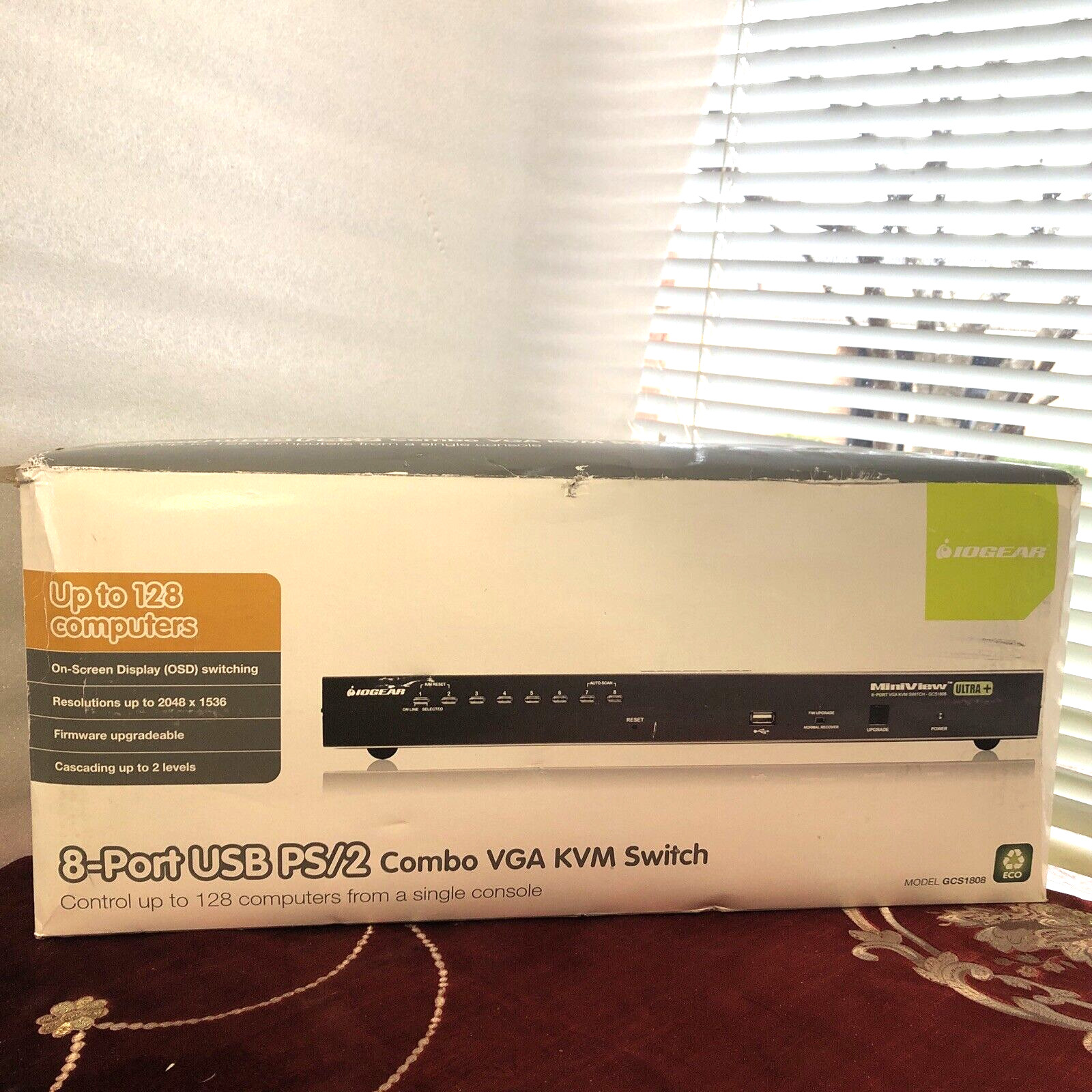 IOGEAR 8-Port USB PS/2 Combo VGA /KVM Switch UP TO 128 COMPUTERS