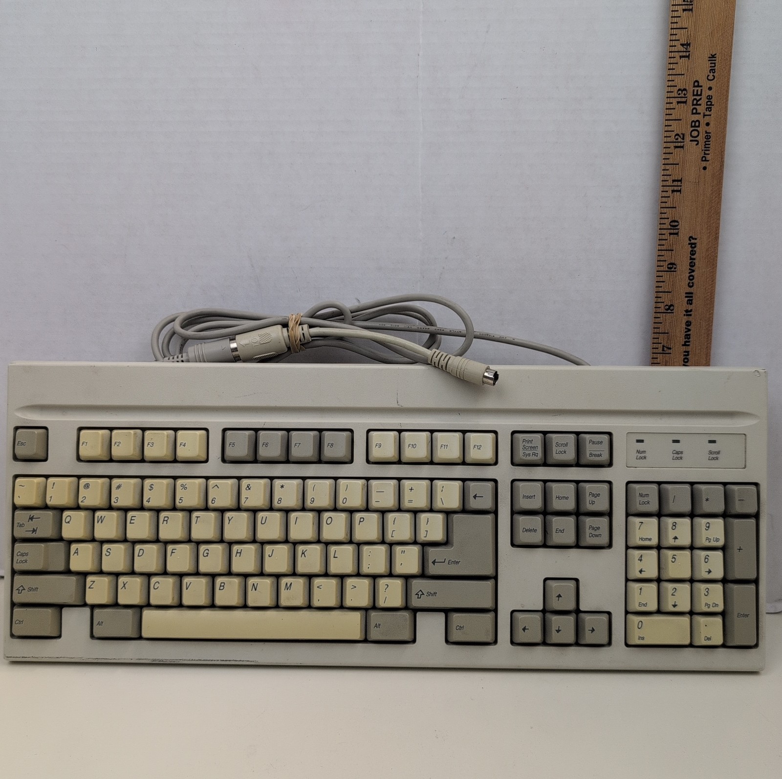 Mitsumi KPQ-E99ZC-12 Vintage Beige Computer Keyboard With PS2 Adapter