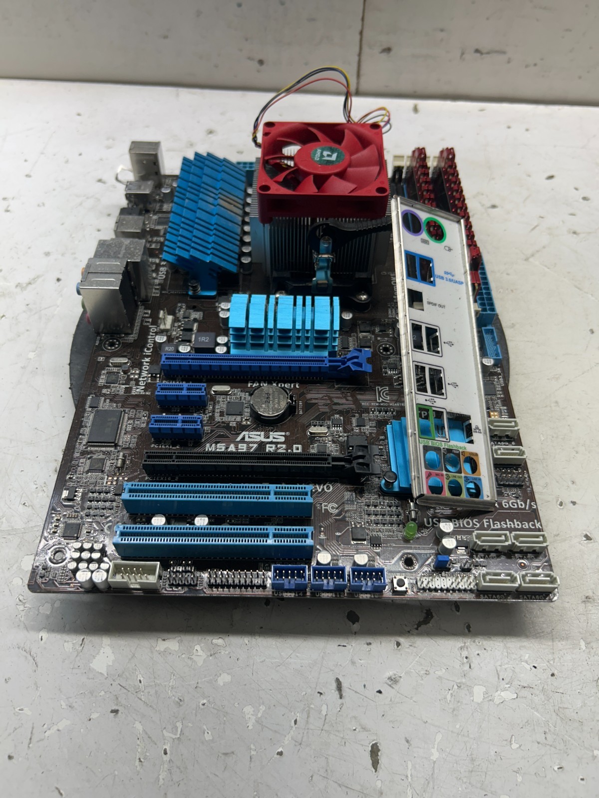 ASUS M5A97 AMD FX-4100 Quad-Core 3600MHz 8GB
