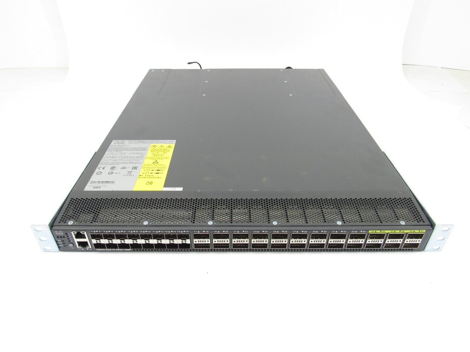 Cisco UCS-FI-6332-16UP 24x40G + 16x10G Fabric Interconnect Switch Tested