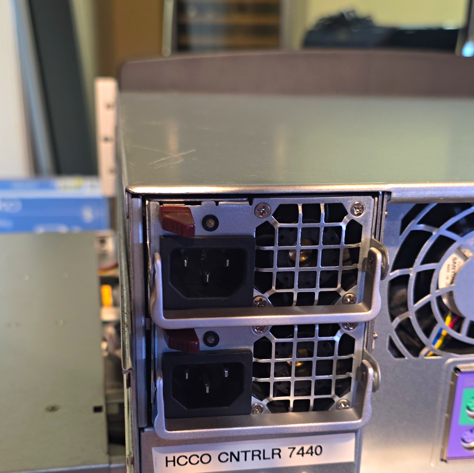 Compellent CT-SC035 16-Bay SAN Storage Controller Xeon E5240 3GHz 2GB Tested