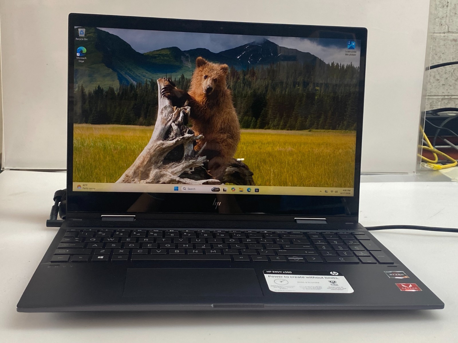 HP ENVY X360 15" RYZEN 5 2500U@2.00GHz 8GB 512GB NVMe W11H 2-IN-1 TOUCH *READ
