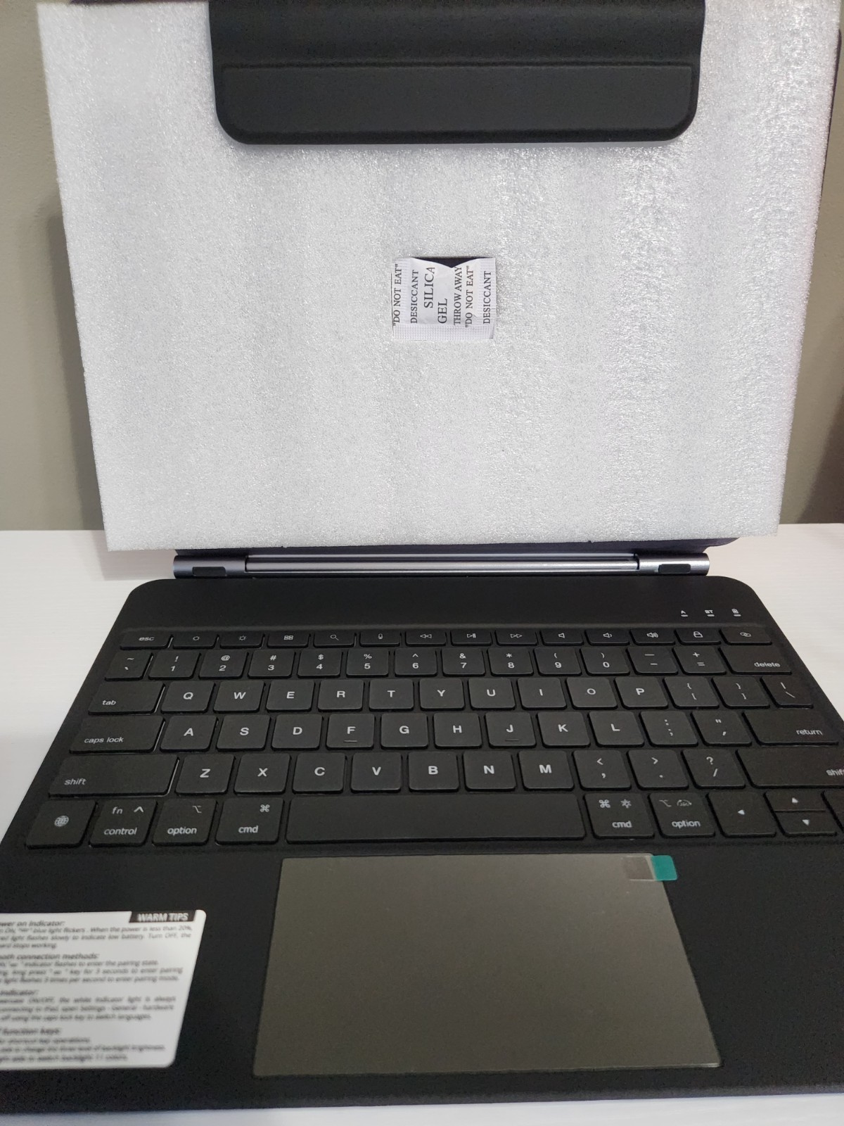 RAYMCRAFT iPad Air 13 M2/M3 Wireless Keyboard Case Trackpad Backlit Black