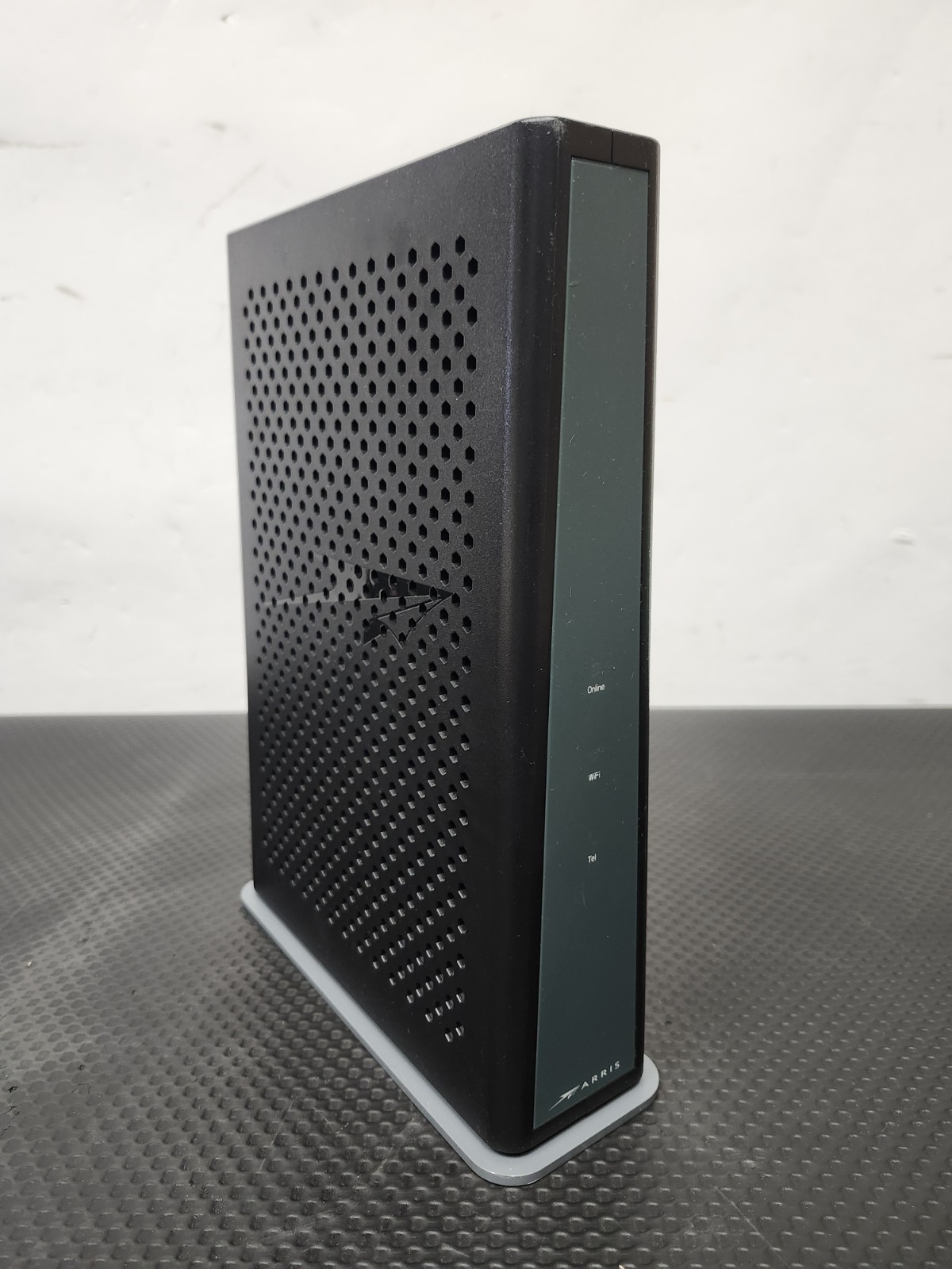 ARRIS TG3452 Surfboard DOCSIS 3.1 Gateway Modem Router New