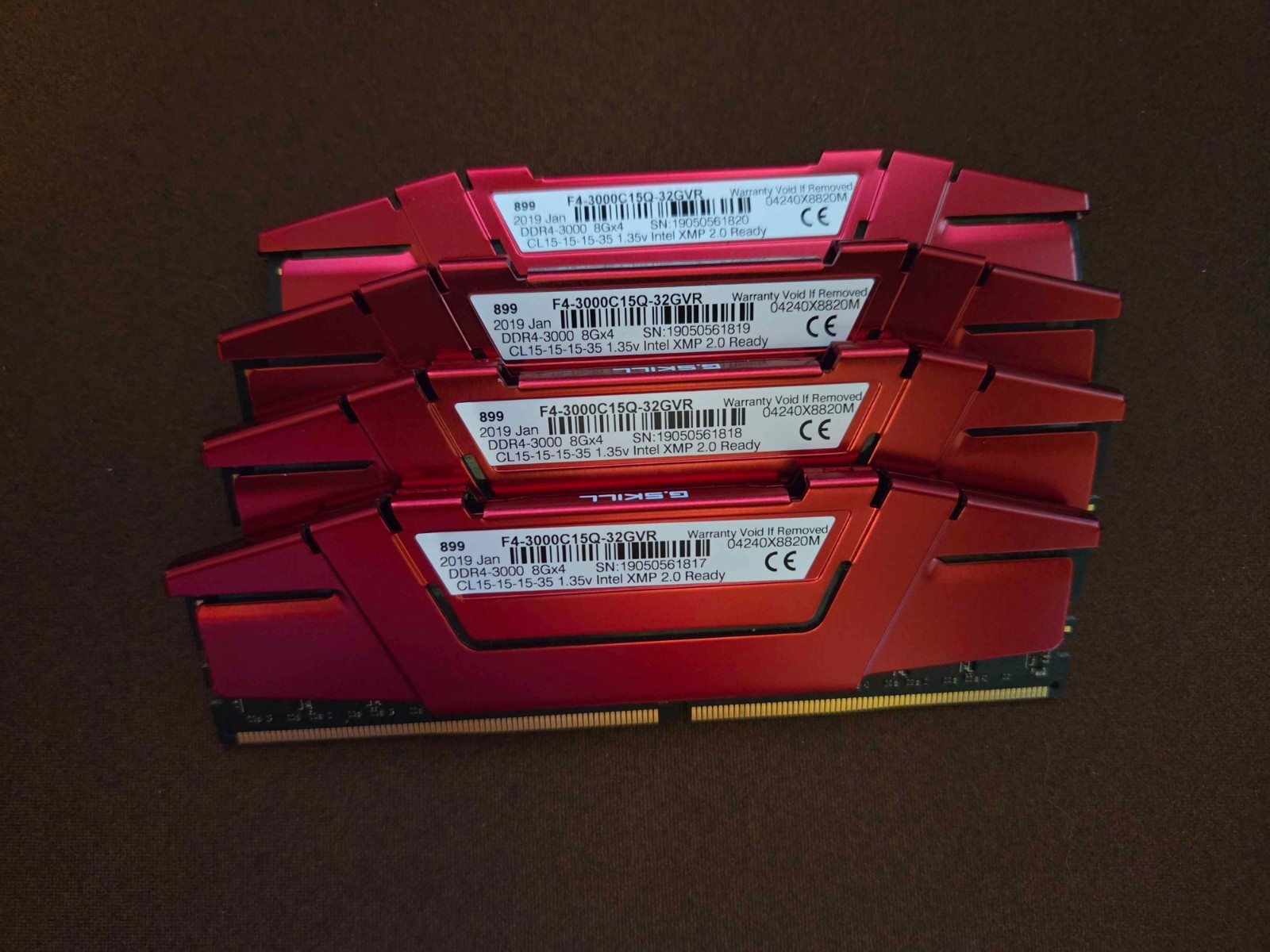 G.Skill RIPJAWS V 32GB (4x8GB) DDR4-3000 PC4-24000 PC Memory, F4-3000C15Q-32GVR