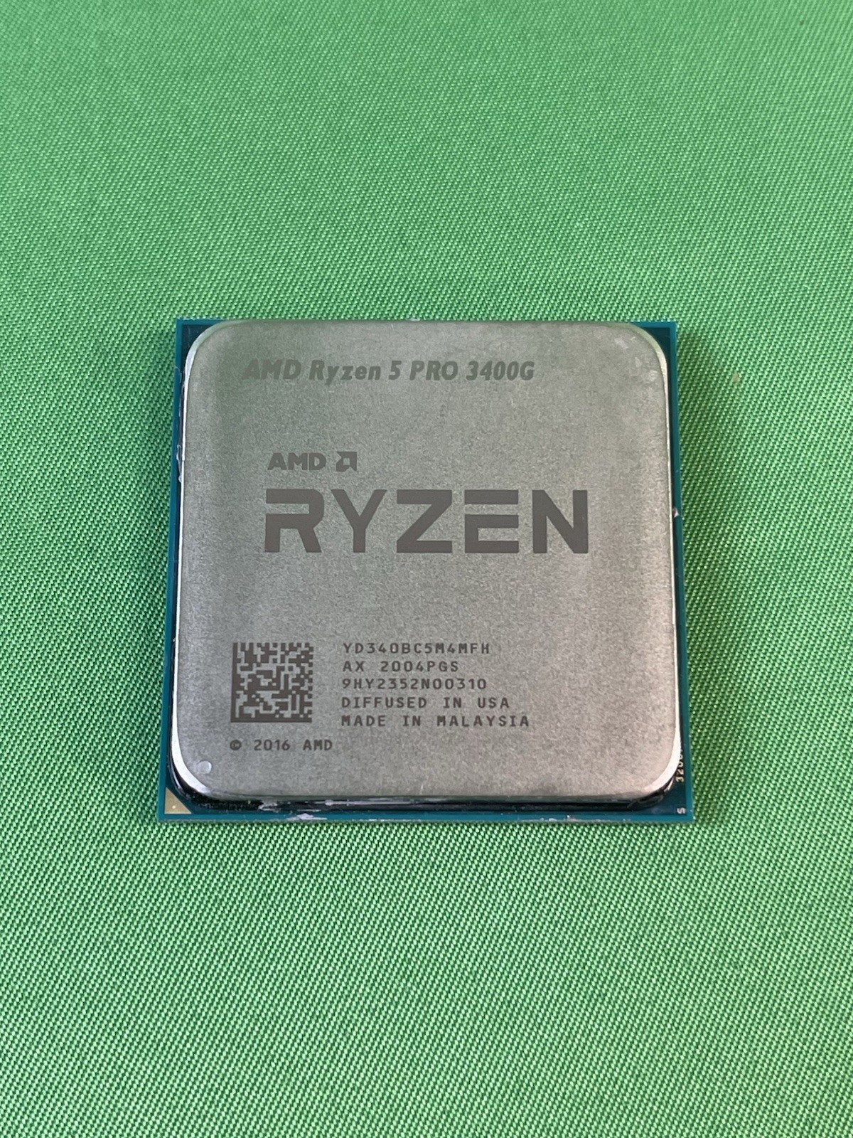 AMD Ryzen 5 PRO 3400G 3.70GHz Socket AM4 Desktop CPU Processor (Lenovo Locked)