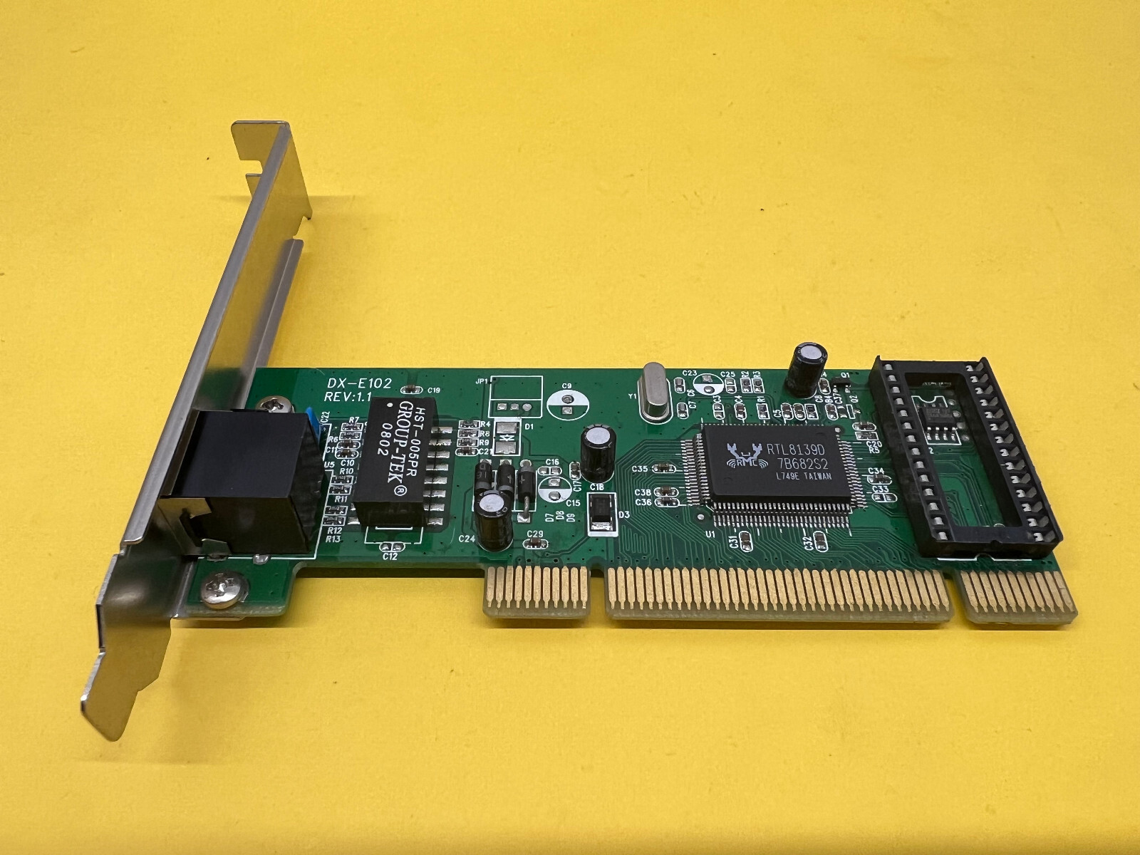 Dynex DX-E102 PCI Network Interface Card 