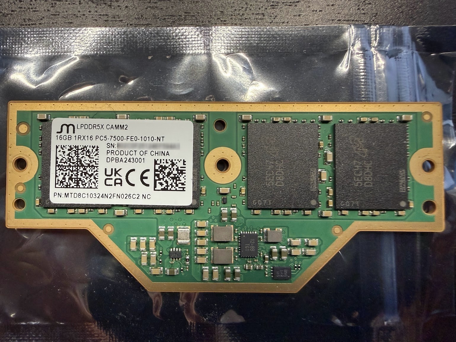 Micron 16GB LPCAMM2 LPDDR5X CAMM2 PC5-7500 memory module